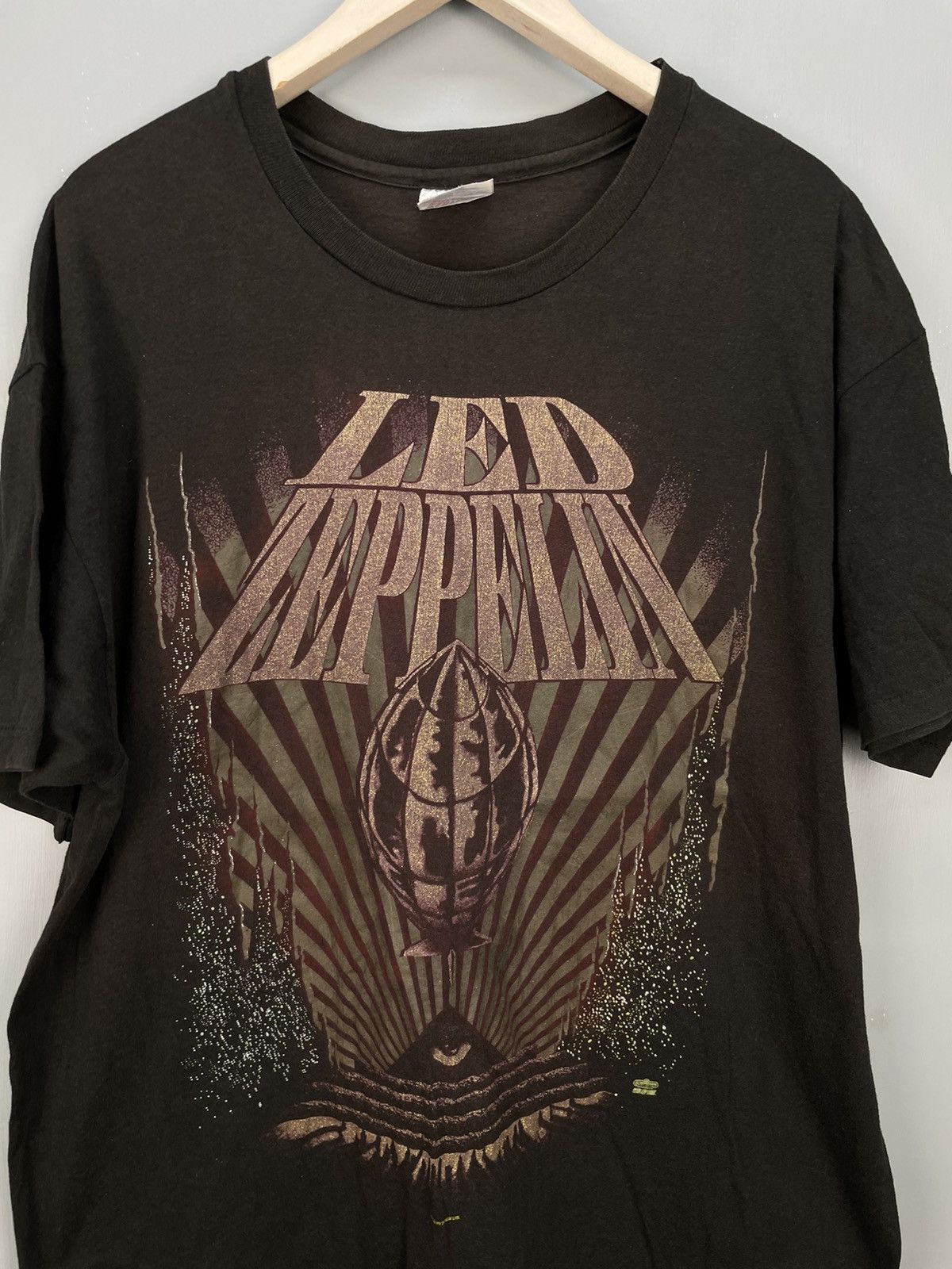 Band Tees Vintage 90s Led Zeppelin rock band tour t shirt Size US XL / EU 56 / 4 - 3 Thumbnail