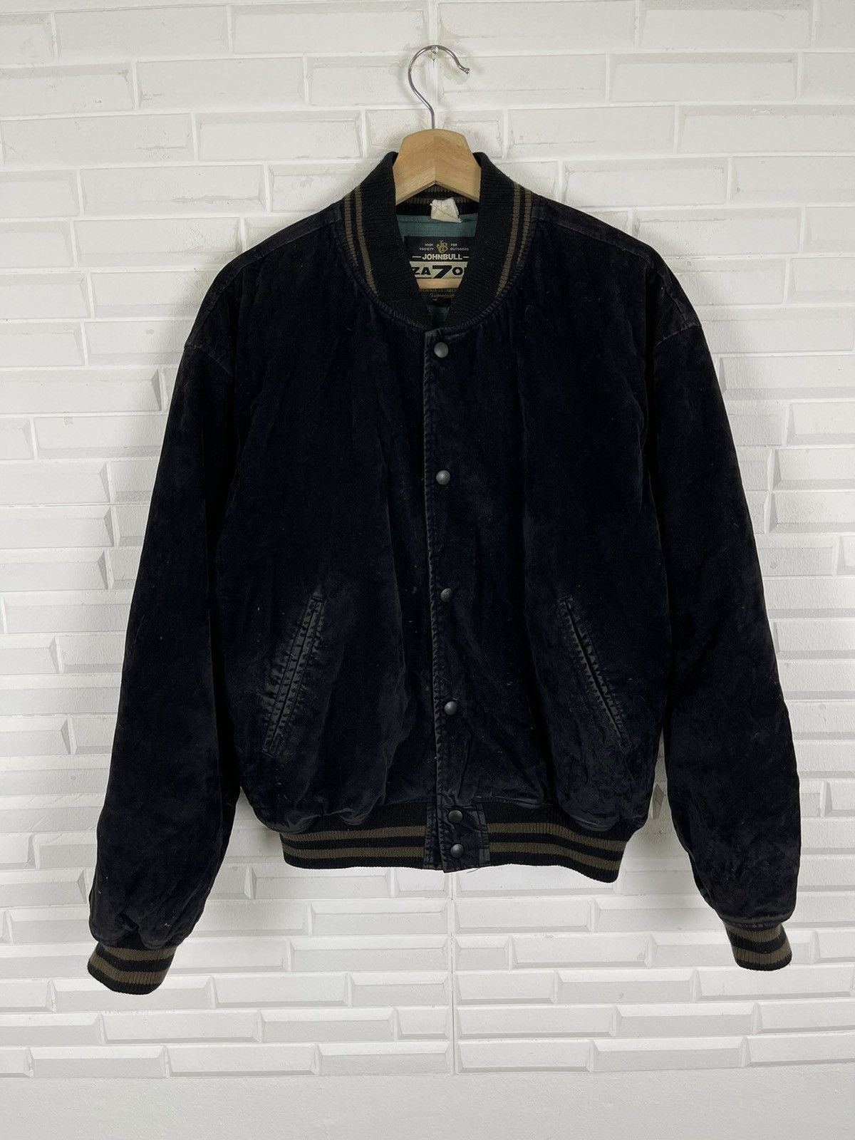 Johnbull × Vintage ✅OFFER YOU🚀VINTAGE VARSITY JOHN BULL Size US M / EU 48-50 / 2 - 4 Thumbnail