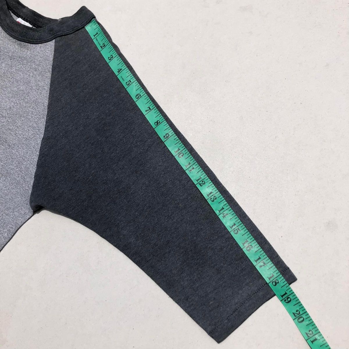Band Tees RARE🔥 Vintage 80s Pink Floyd ' Dark Side Of The Moon ' Size US S / EU 44-46 / 1 - 8 Thumbnail