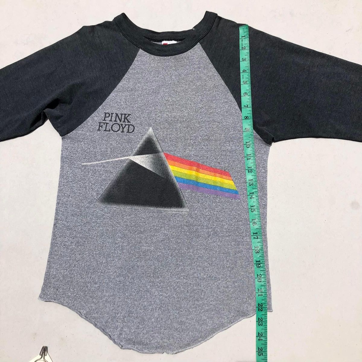 Band Tees RARE🔥 Vintage 80s Pink Floyd ' Dark Side Of The Moon ' Size US S / EU 44-46 / 1 - 7 Thumbnail
