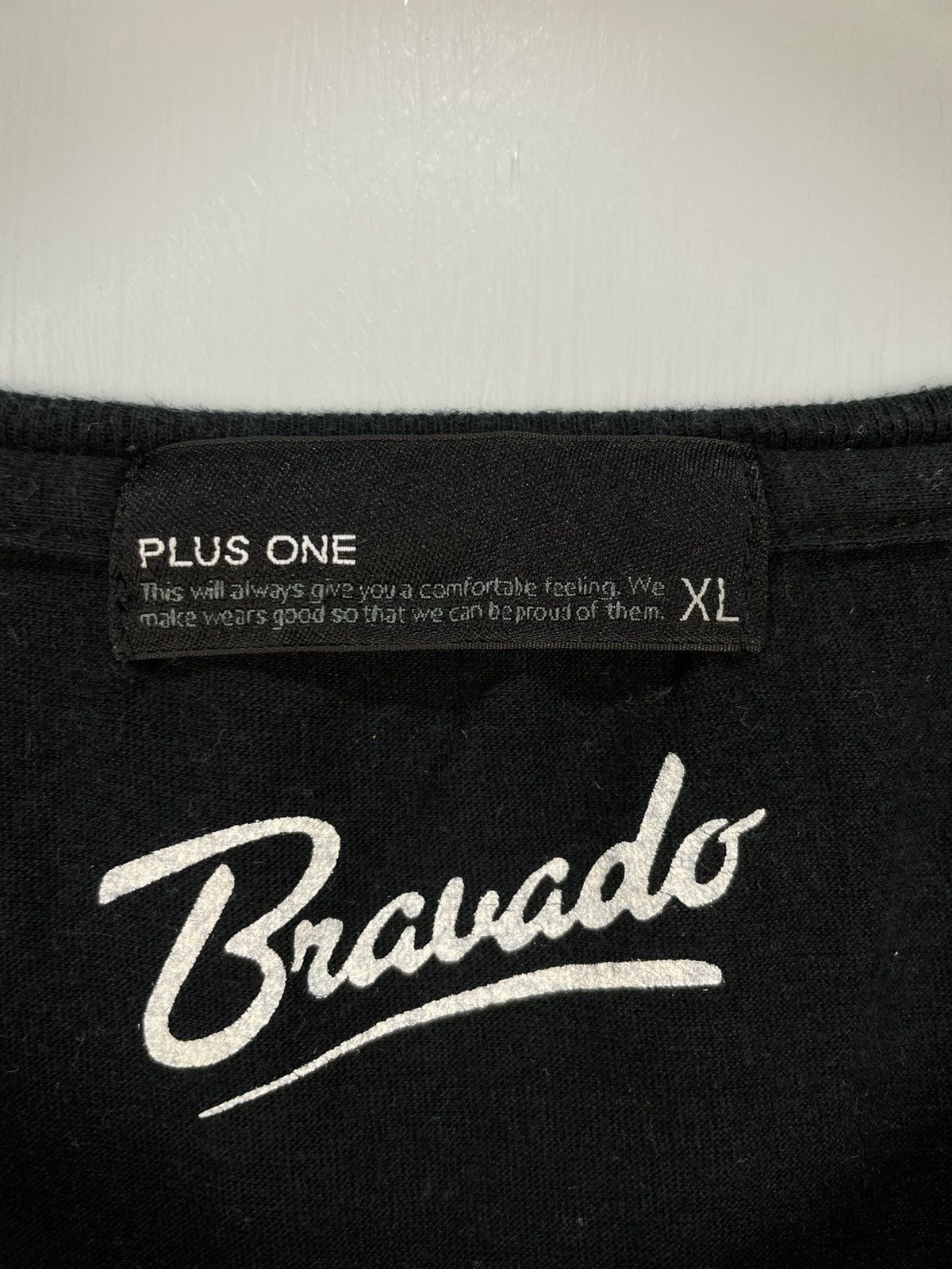 Band Tees × Bravado × Plus One Clothing Weezer trouble maker! Band t shirt Size US L / EU 52-54 / 3 - 6 Thumbnail