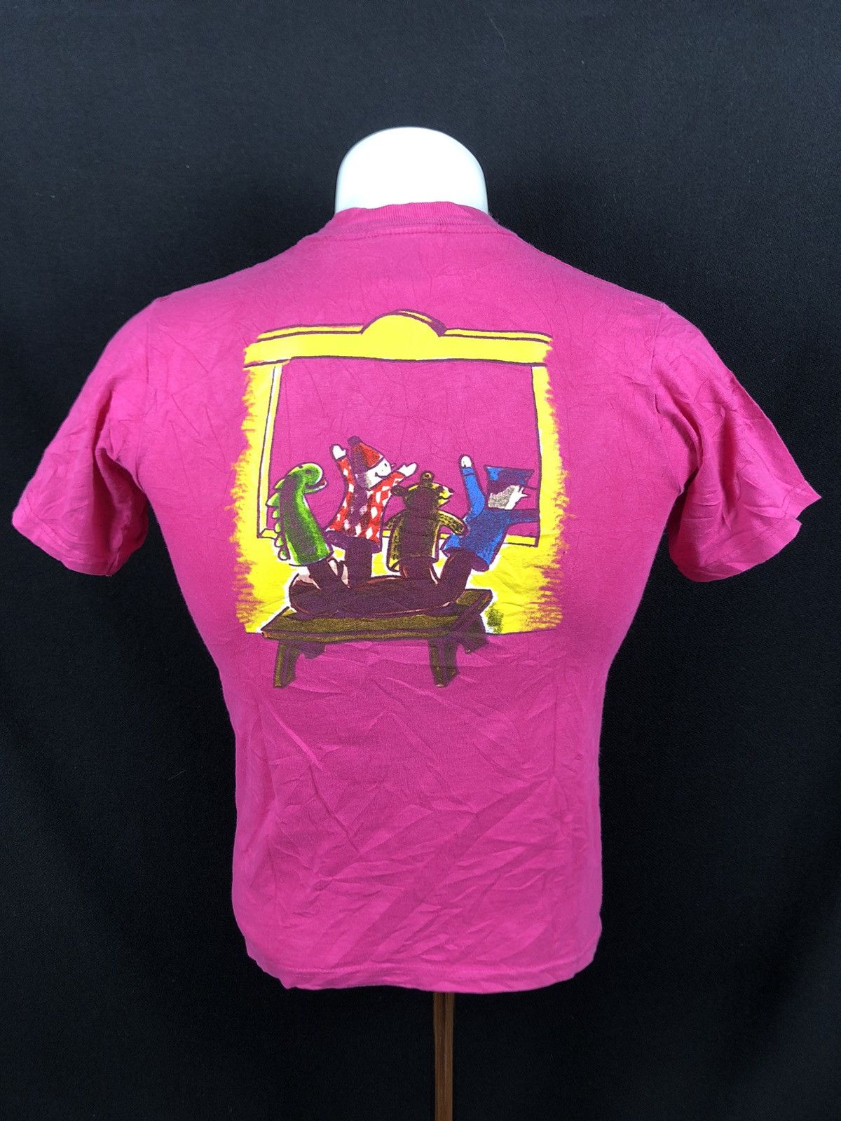Vintage Vintage 90s 1996 Curious George Pink Shirt Size US S / EU 44-46 / 1 - 4 Thumbnail