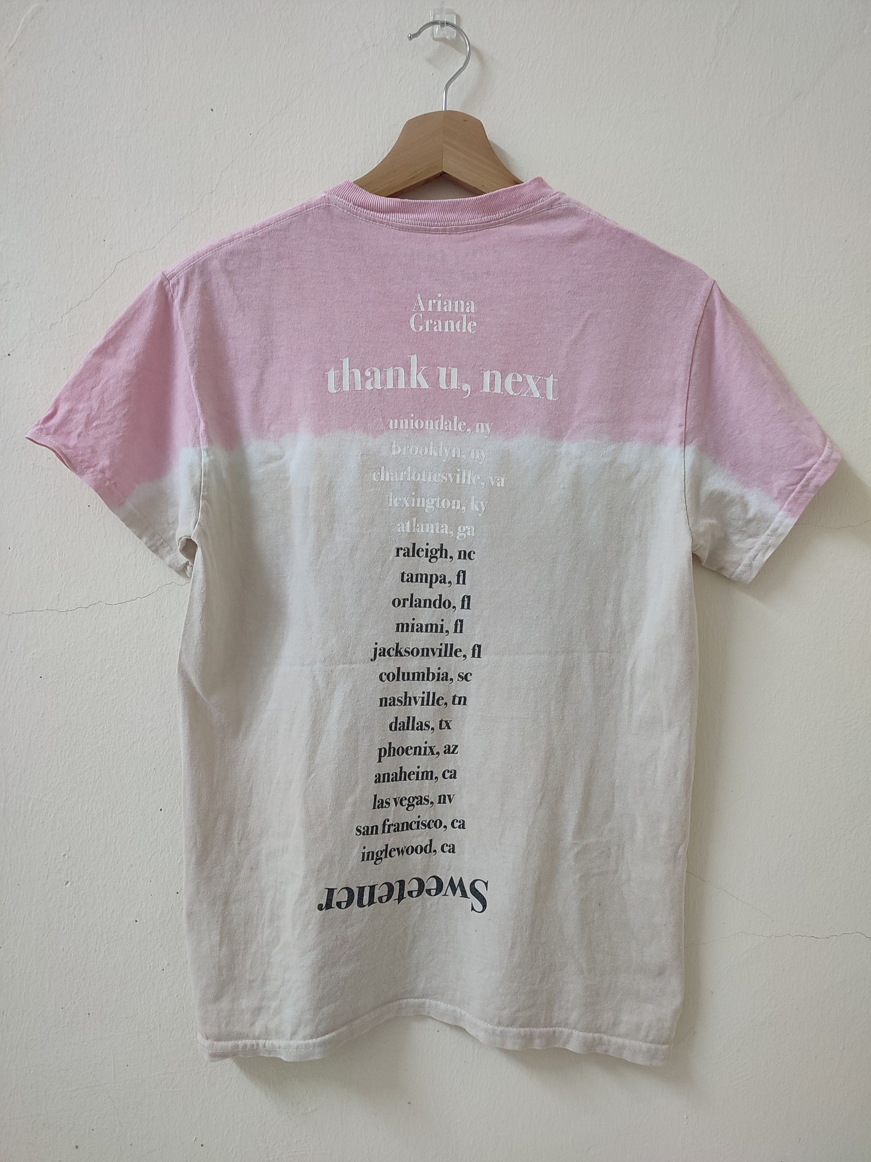 Band Tees Y2K Ariana Grande Sweetener Tee Size US S / EU 44-46 / 1 - 2 Thumbnail