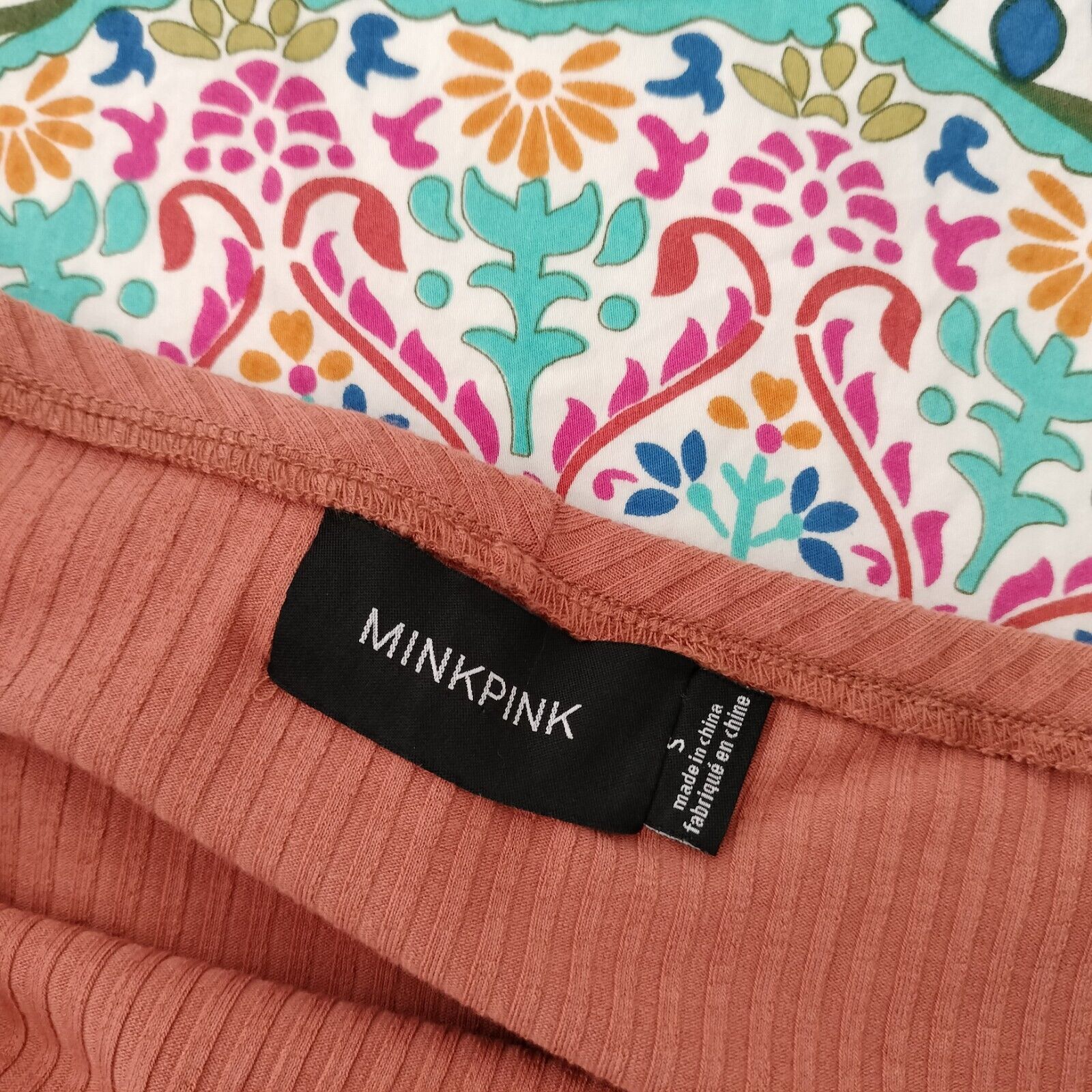 MINKPINK Minkpink Top Rust Crop Off Shoulder Knit Ribbed Size S / US 4 / IT 40 - 5 Thumbnail