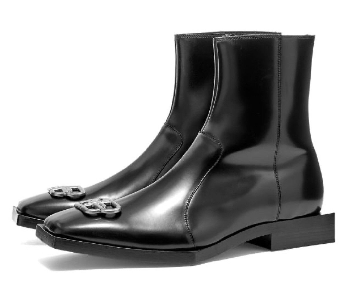 Balenciaga leather chelsea boots best sale