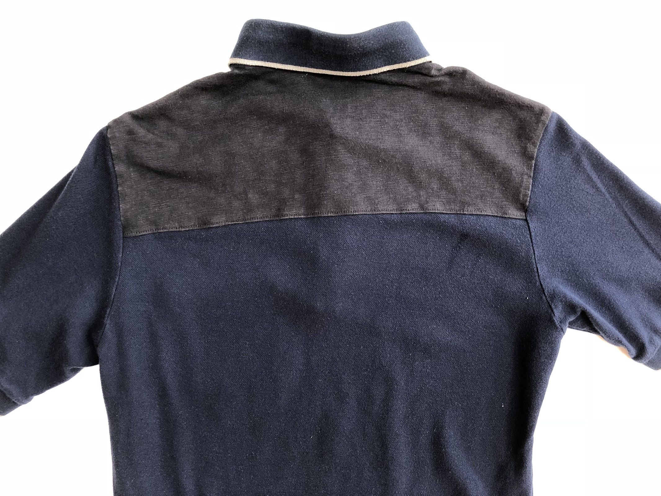 Undercover × Uniqlo UNIQLO X UNDERCOVER POLOS SIZE M Size US M / EU 48-50 / 2 - 4 Thumbnail