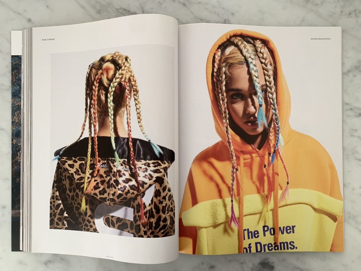 Other i-D MAGAZINE WINTER 2017 / THE SOUNDING OFF ISSUE NUMBER 350 Size ONE SIZE - 8 Thumbnail
