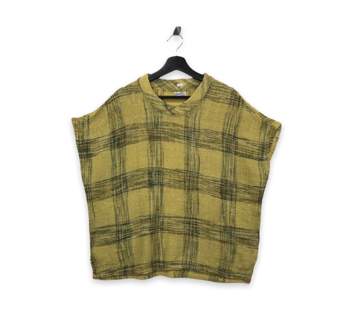 Vintage Vintage Yokohama Motomachi Knitted Design Vest Size US XL / EU 56 / 4 - 1 Thumbnail