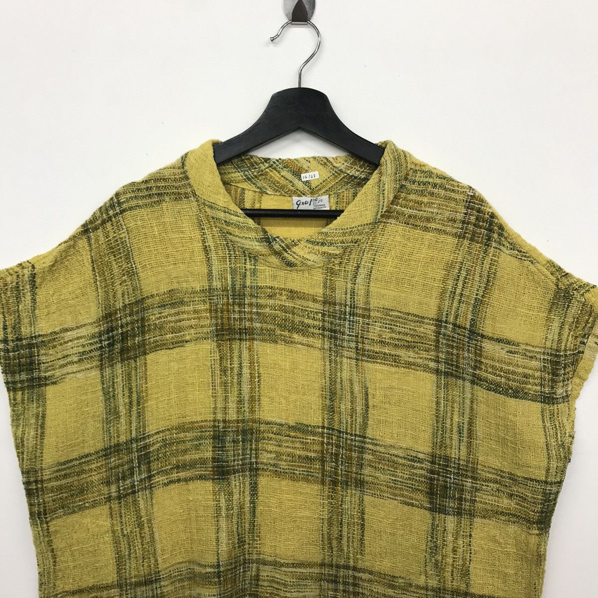 Vintage Vintage Yokohama Motomachi Knitted Design Vest Size US XL / EU 56 / 4 - 3 Thumbnail