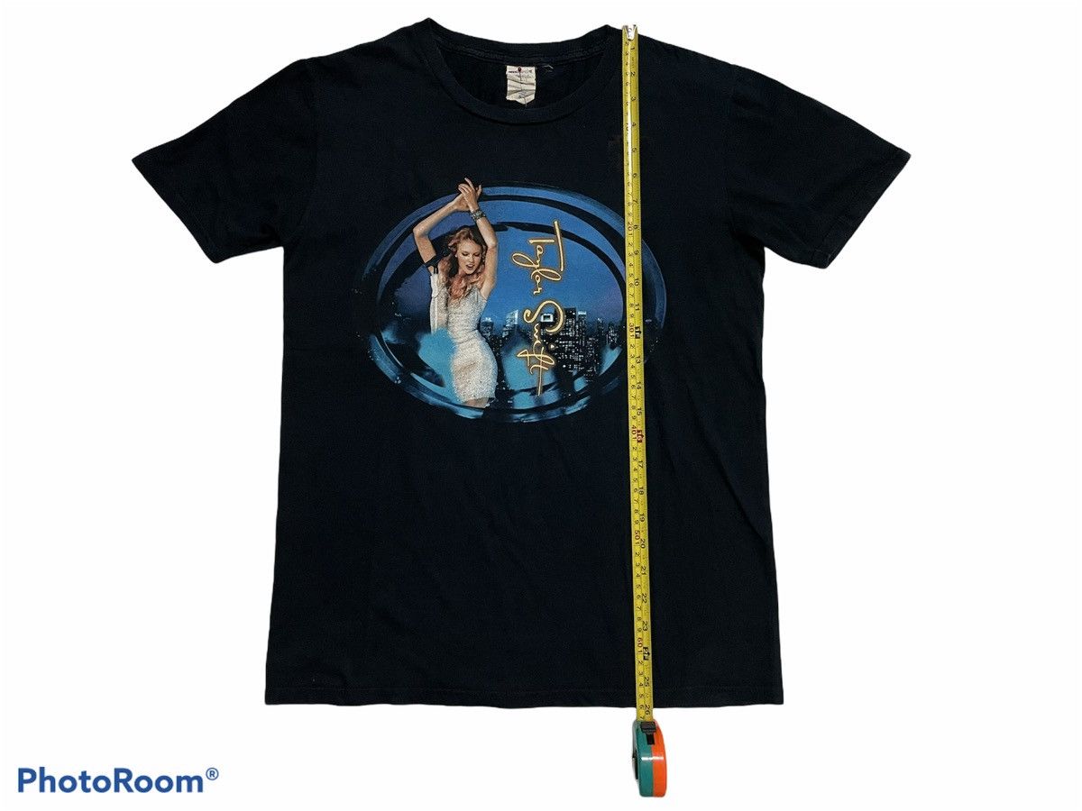 Other Tshirt Single Singer Taylor Swift Tour 2011 Size US S / EU 44-46 / 1 - 7 Thumbnail