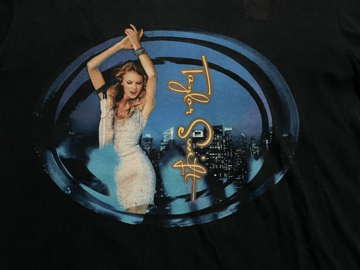 Other Tshirt Single Singer Taylor Swift Tour 2011 Size US S / EU 44-46 / 1 - 4 Thumbnail