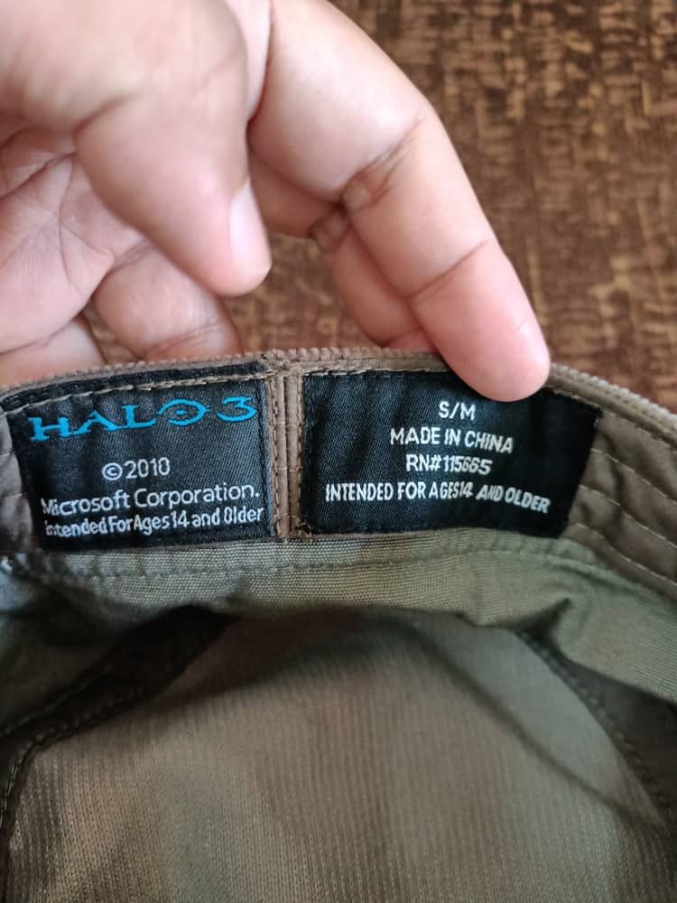 Halo Halo 3 cap by Microsoft Corporation 2010 Size ONE SIZE - 4 Thumbnail
