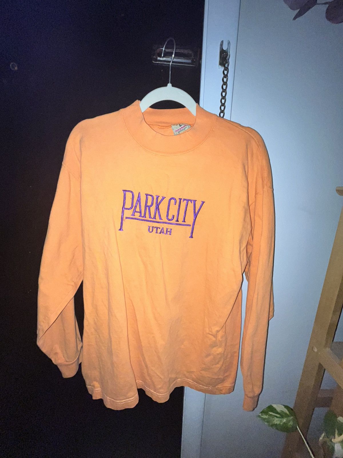 Retrofit Single Stitch Turtle Neck, Salt Lake City Size L / US 10 / IT 46 - 1 Thumbnail