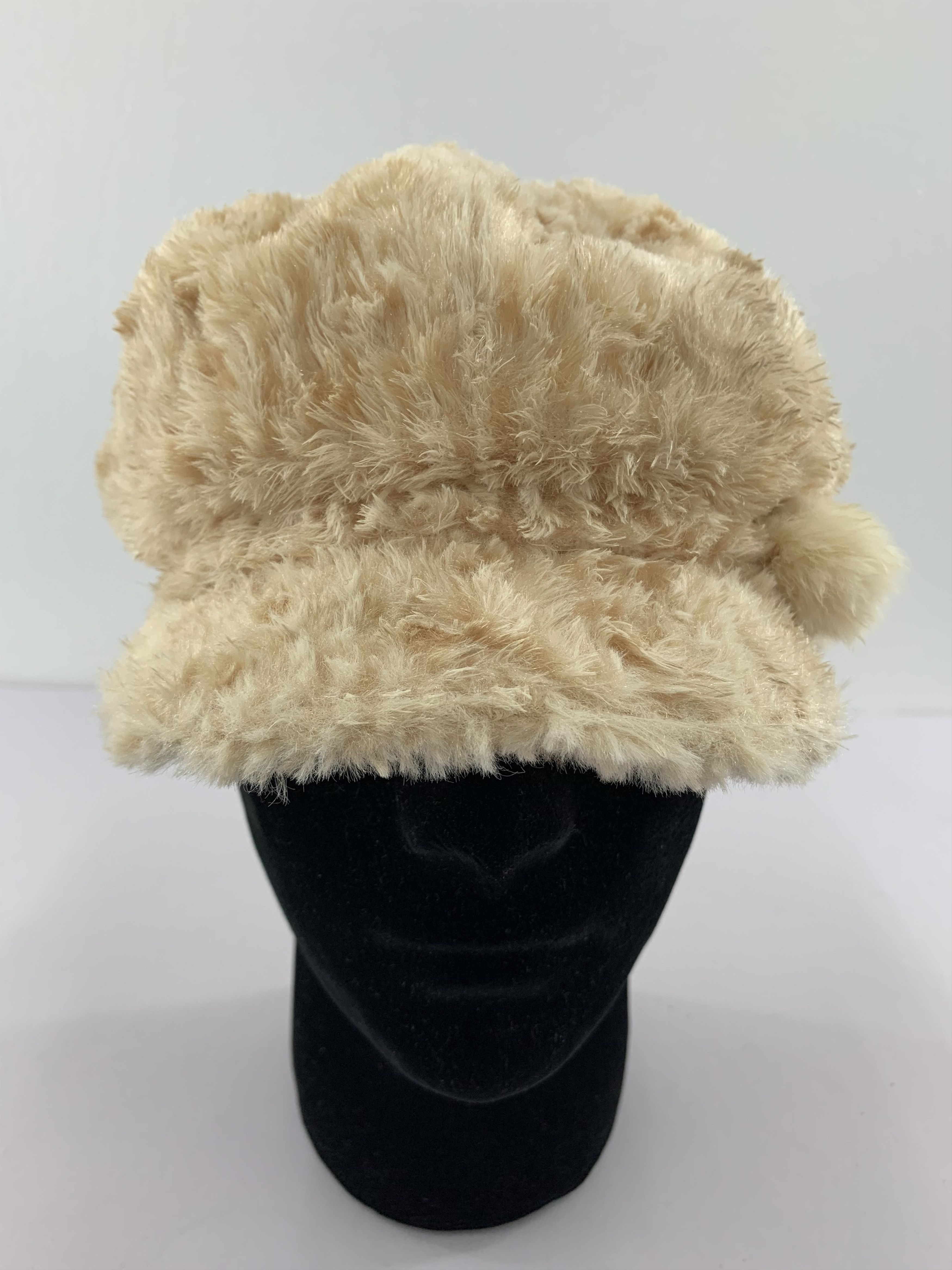 Japanese Brand Peach Star Fur Cap - SS1262 Size ONE SIZE - 2 Thumbnail
