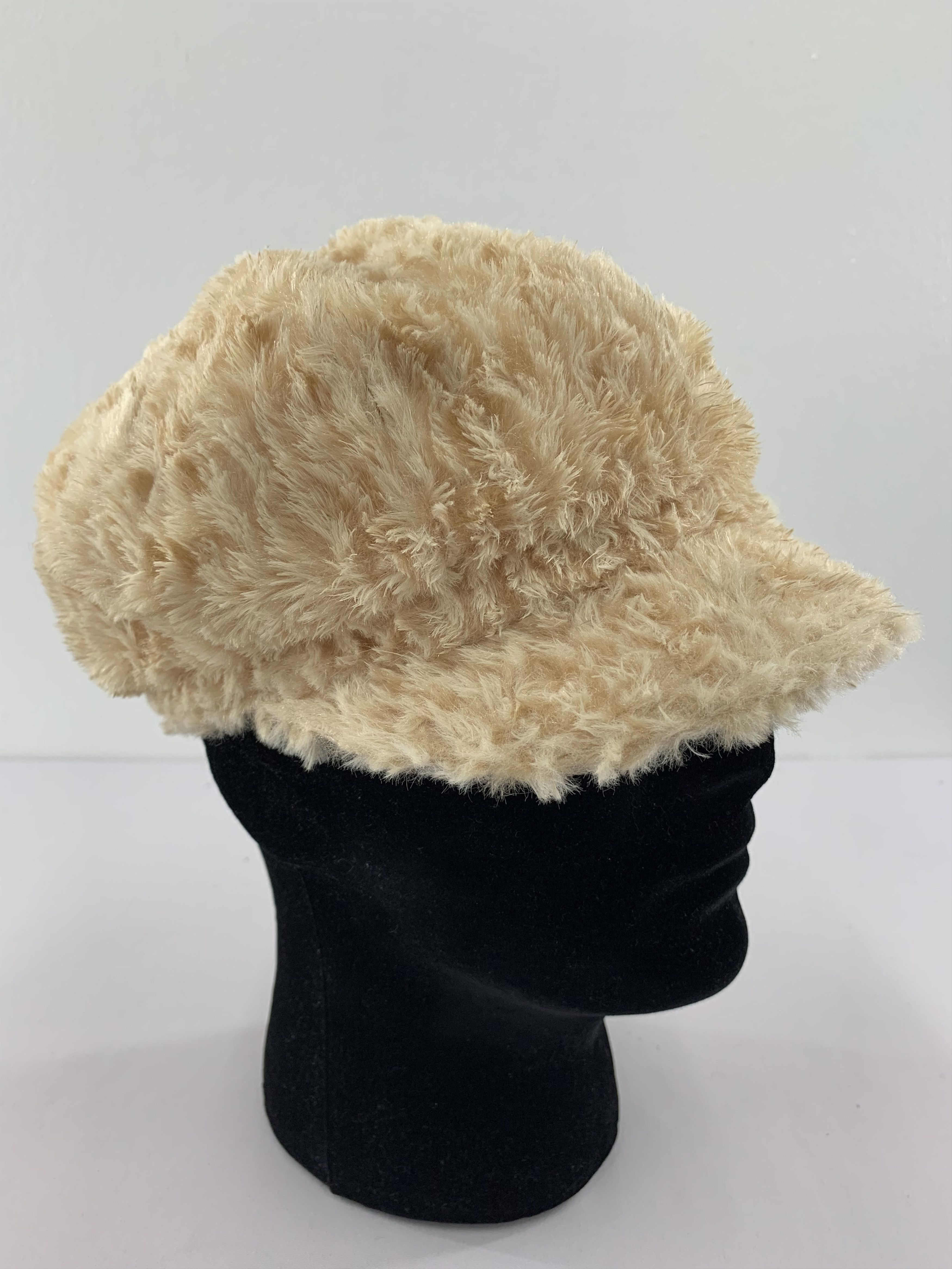 Japanese Brand Peach Star Fur Cap - SS1262 Size ONE SIZE - 4 Thumbnail