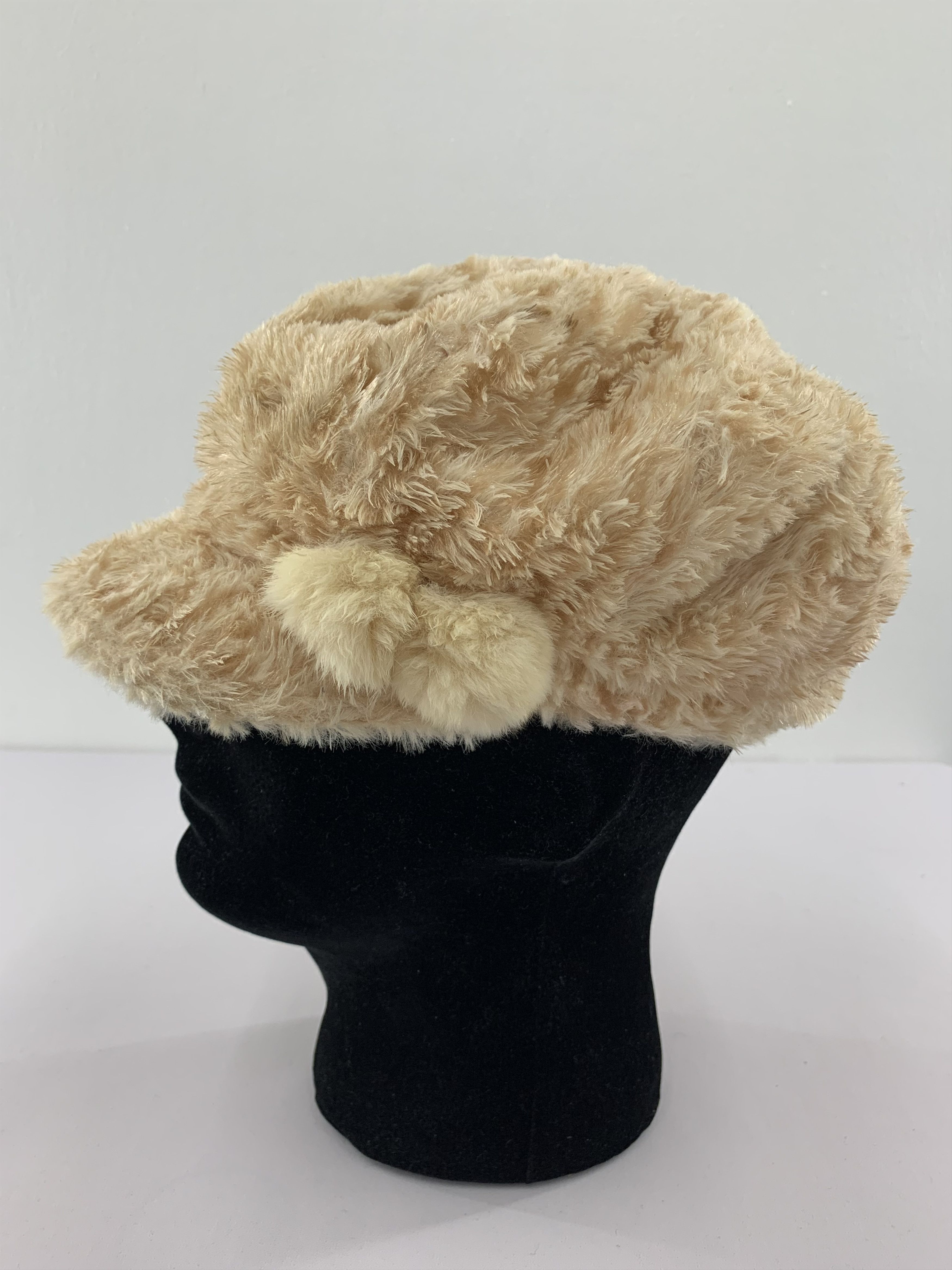 Japanese Brand Peach Star Fur Cap - SS1262 Size ONE SIZE - 3 Thumbnail