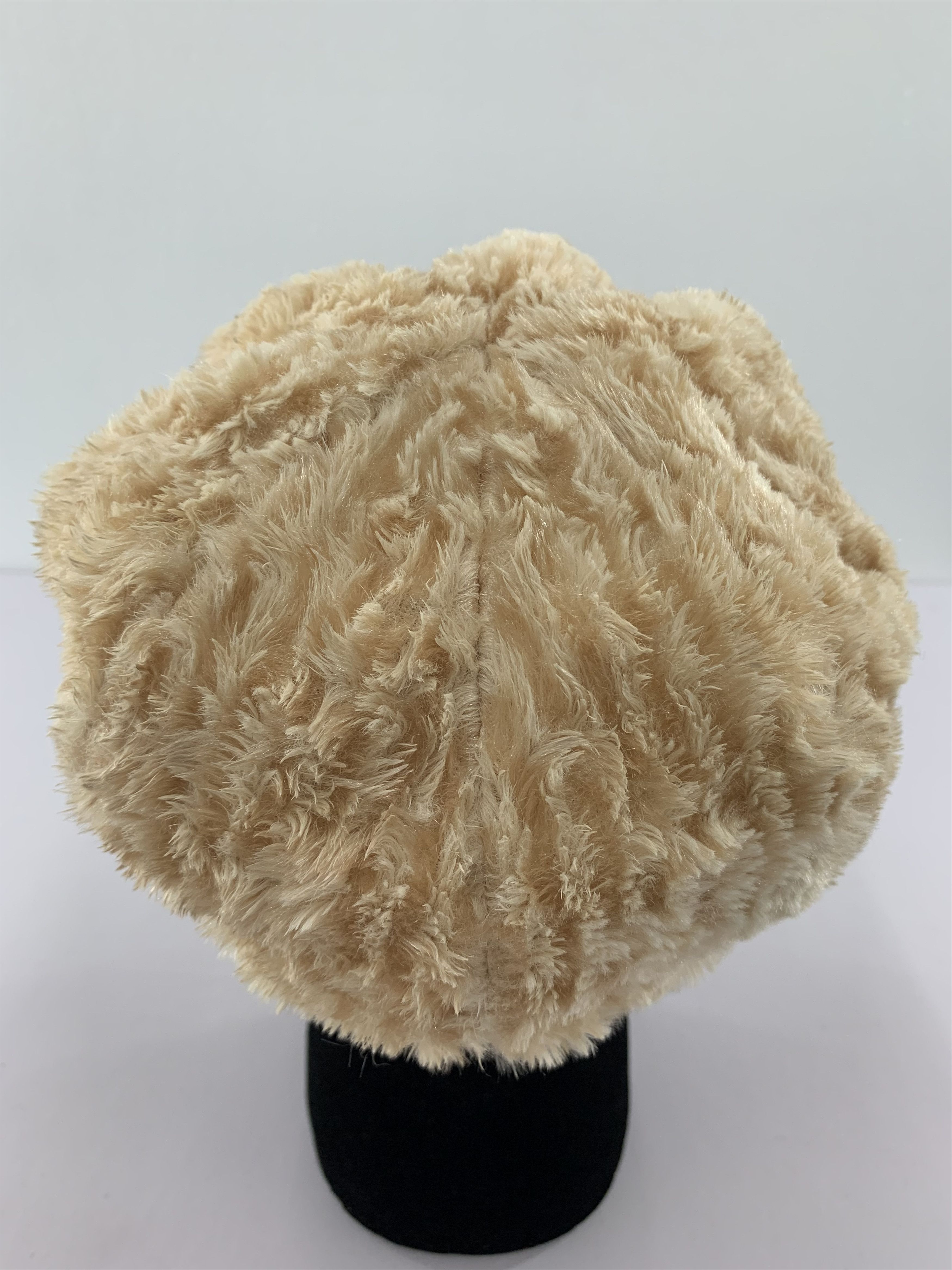 Japanese Brand Peach Star Fur Cap - SS1262 Size ONE SIZE - 5 Thumbnail