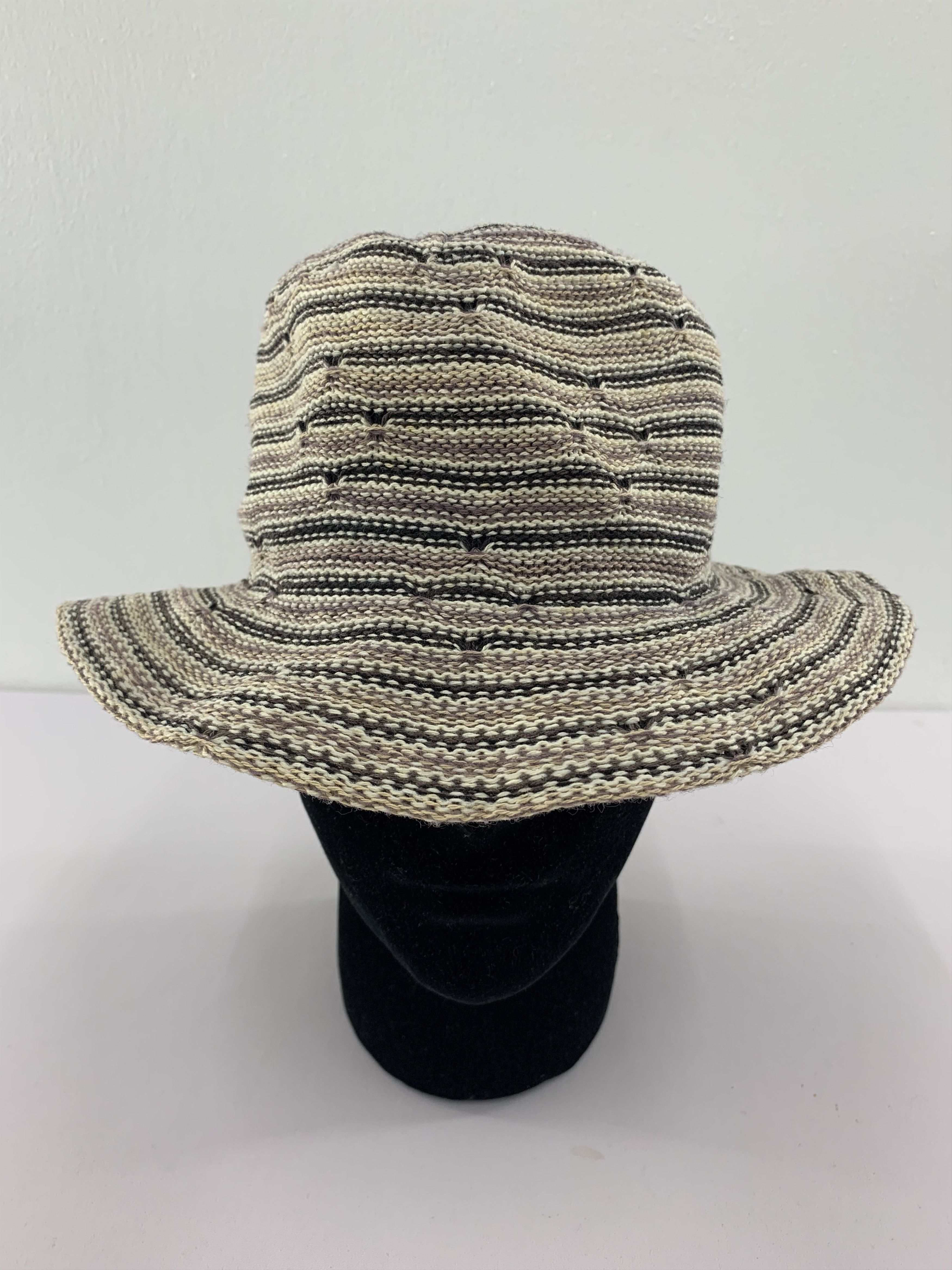 LOWRYS FARM Lowrys Farm Bucket Hats - SS1162 Size ONE SIZE - 2 Thumbnail