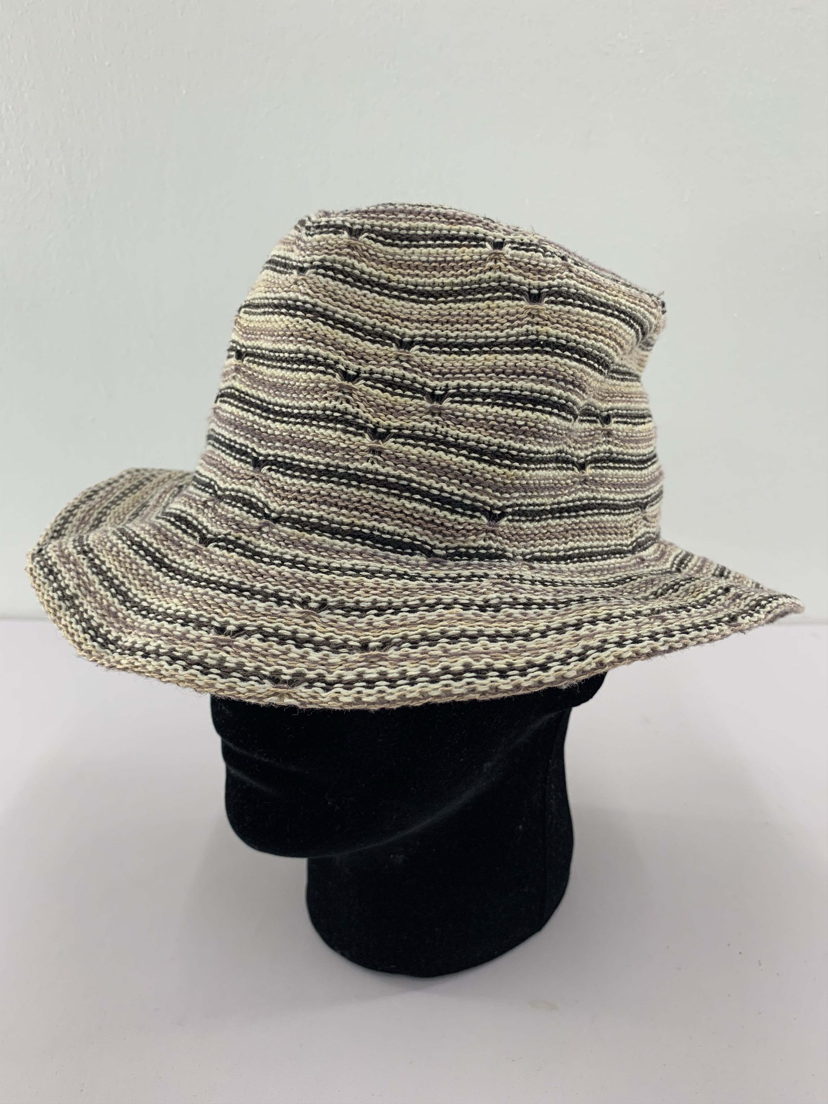 LOWRYS FARM Lowrys Farm Bucket Hats - SS1162 Size ONE SIZE - 1 Thumbnail