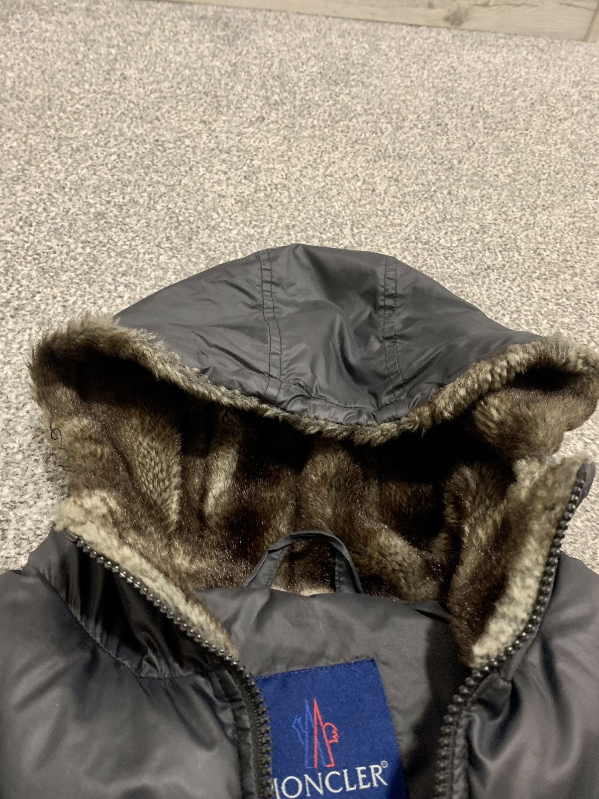 Moncler Black Grenoble Moncler Puffer Jacket Fur Hood Size US M / EU 48-50 / 2 - 4 Thumbnail