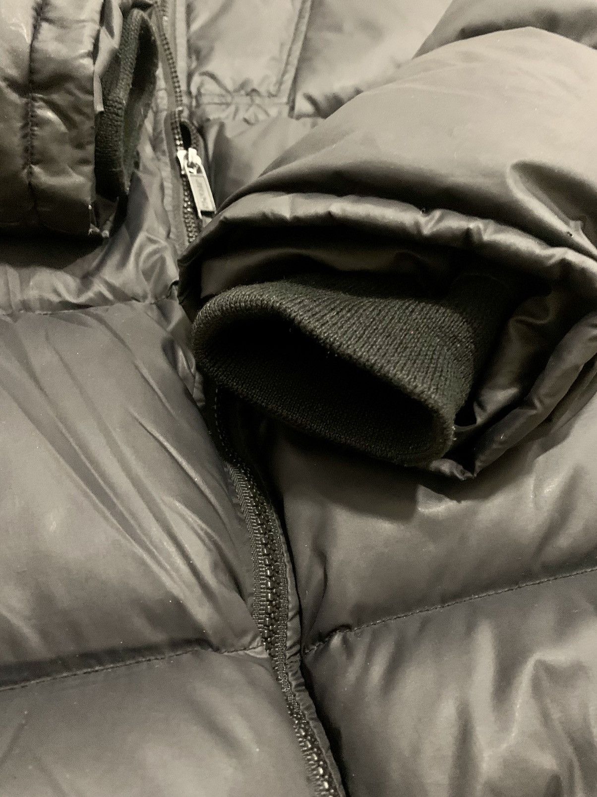 Moncler Black Grenoble Moncler Puffer Jacket Fur Hood Size US M / EU 48-50 / 2 - 7 Thumbnail
