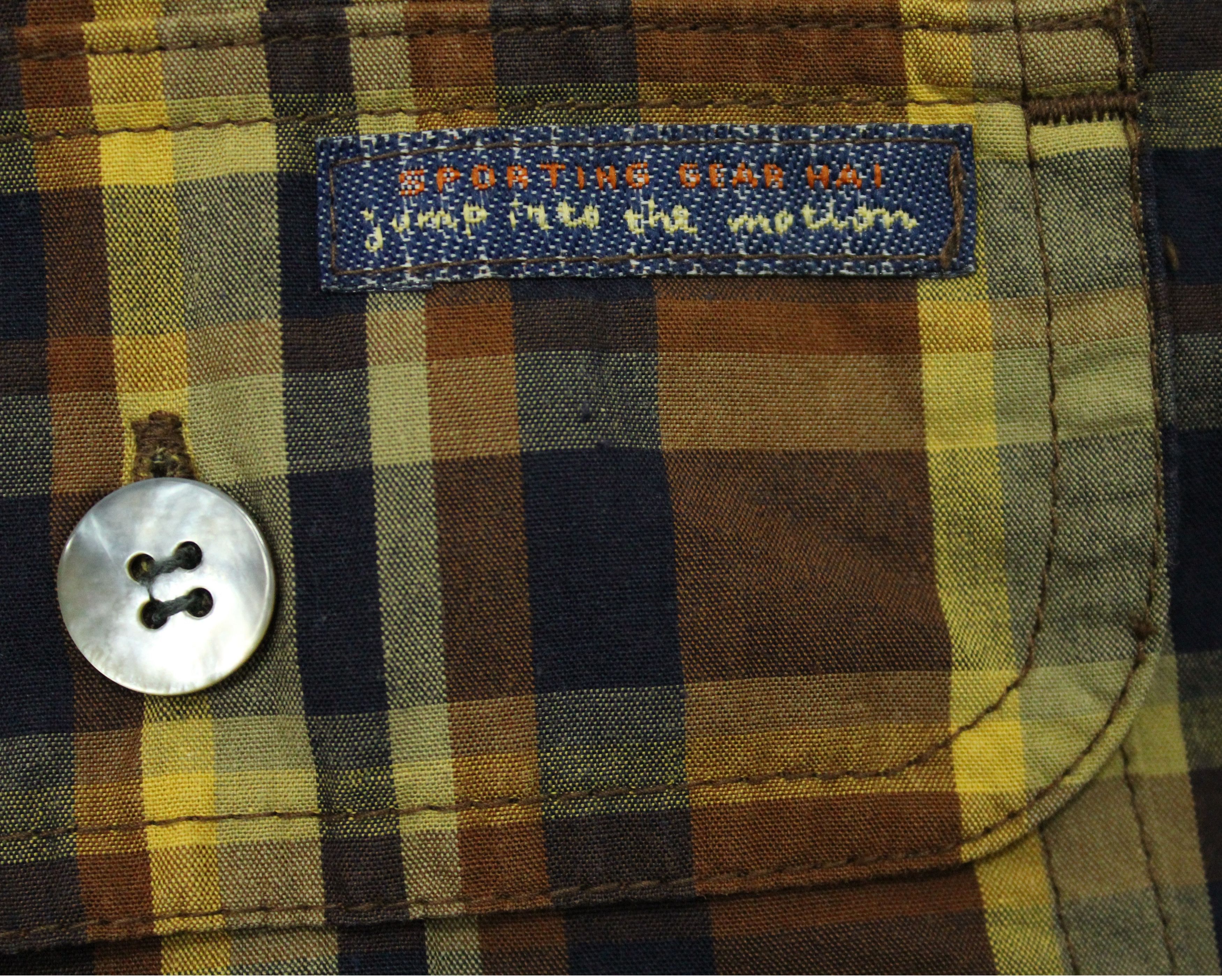 Hai Sporting Gear Vintage HAI SPORTING GEAR Shirt Button Up Baggy Issey Miyake Size US M / EU 48-50 / 2 - 11 Thumbnail