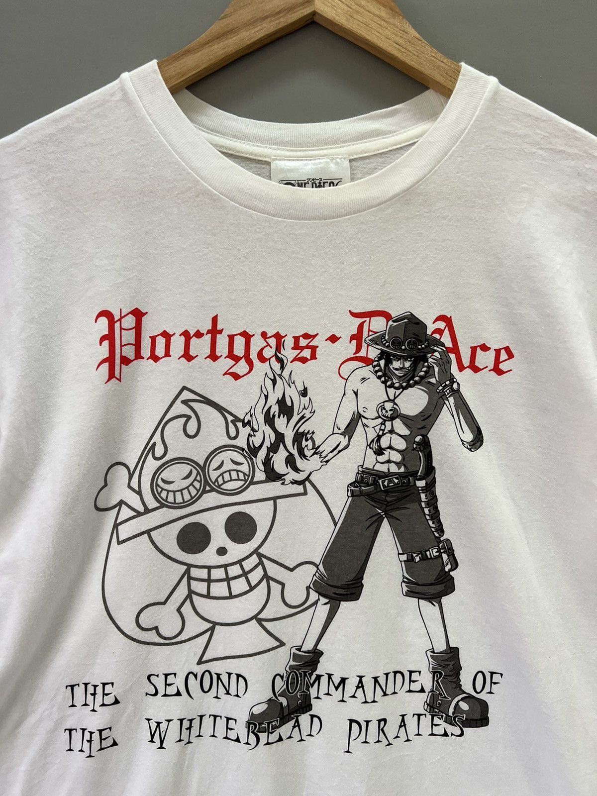 Anime Vintage Portgas D Ace The Whitebeard Pirates One Piece tees Size US M / EU 48-50 / 2 - 4 Thumbnail