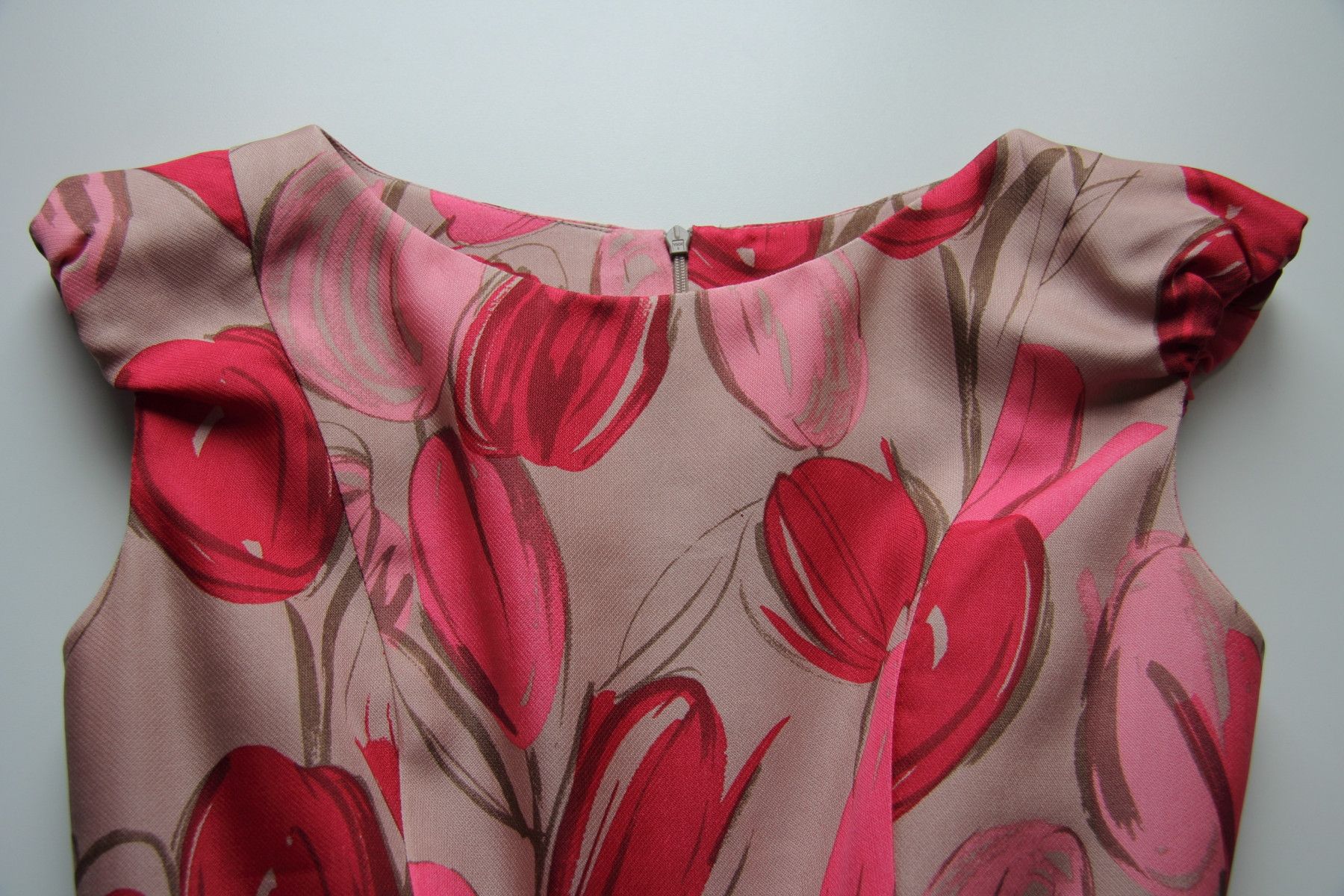 Kiton KITON SILK DRESS SIZE 38 Size XS / US 0-2 / IT 36-38 - 6 Thumbnail