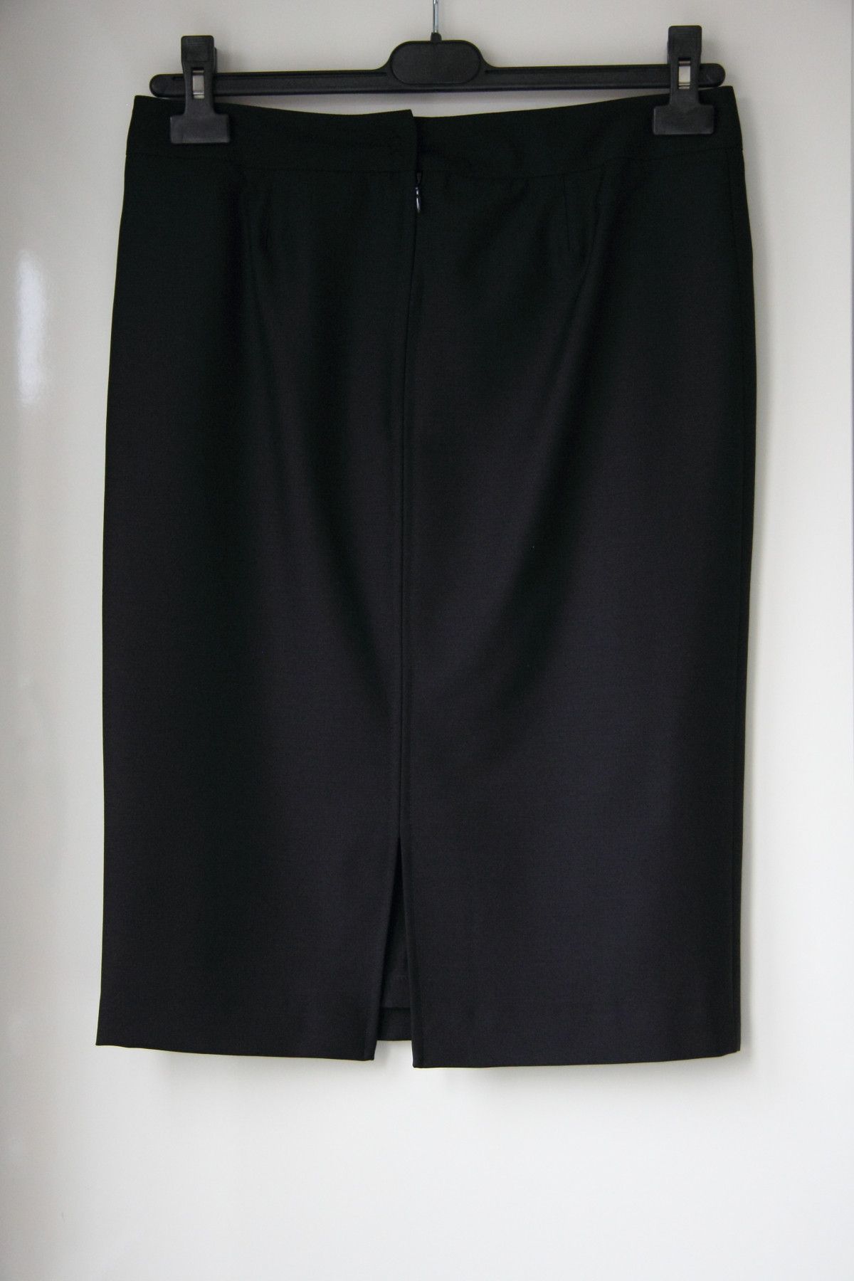 Kiton KITON SKIRT SIZE 42 Size 28" / US 6 / IT 42 - 2 Thumbnail