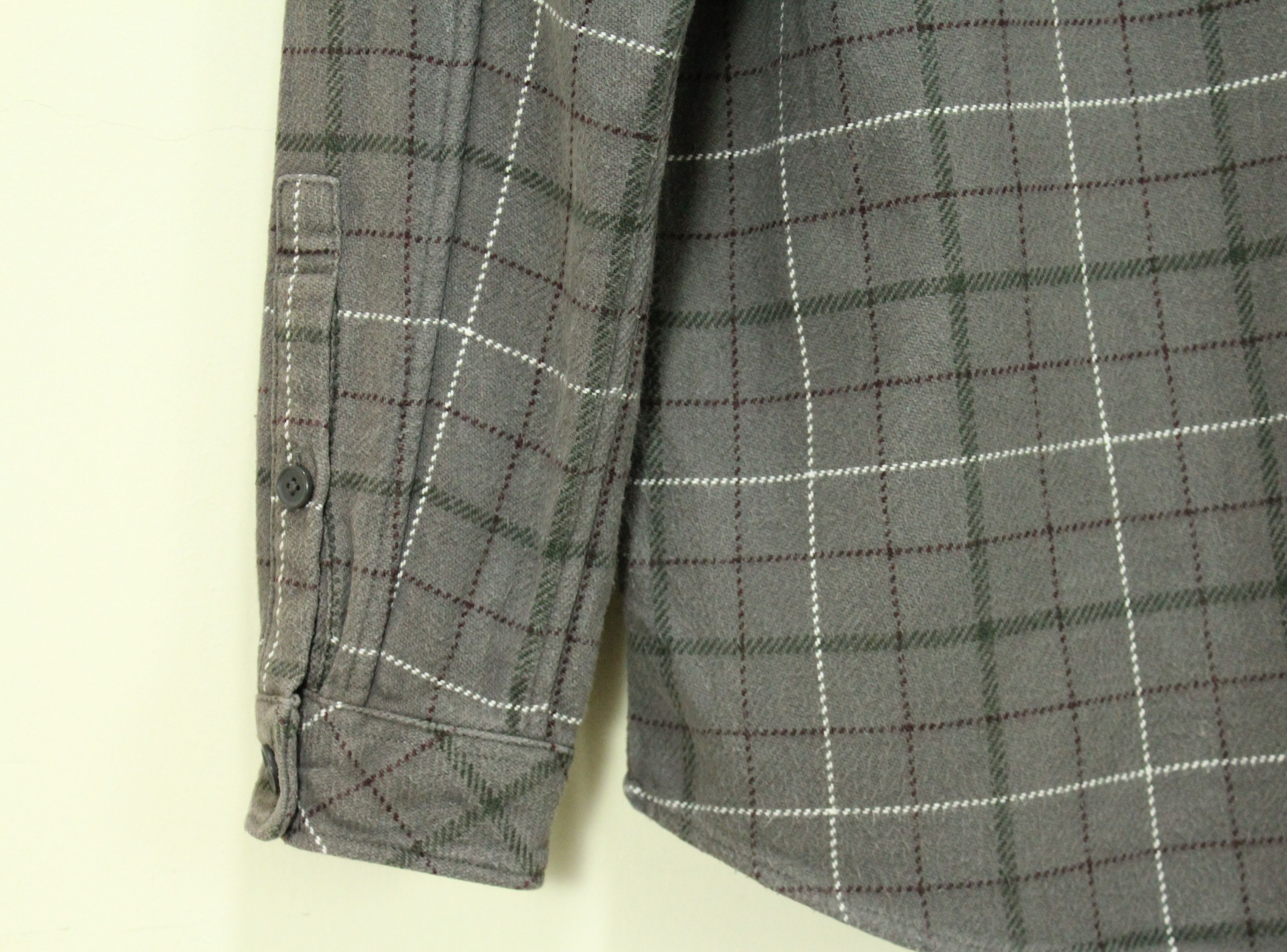 Undercover × Uniqlo UNIQLO x UNDERCOVER Shirt Flannel Checkered Japan Size S Size US S / EU 44-46 / 1 - 6 Thumbnail