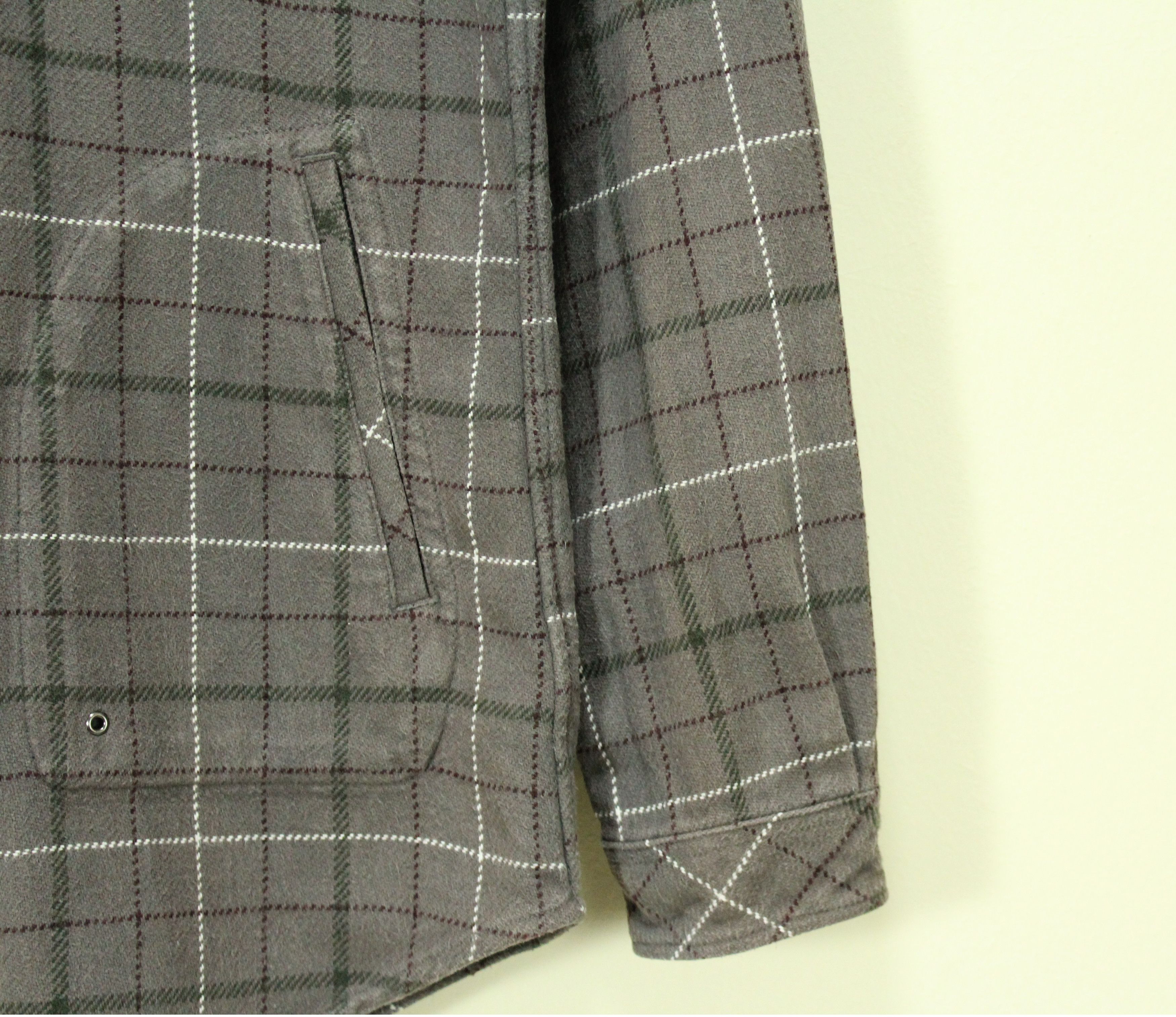 Undercover × Uniqlo UNIQLO x UNDERCOVER Shirt Flannel Checkered Japan Size S Size US S / EU 44-46 / 1 - 2 Thumbnail
