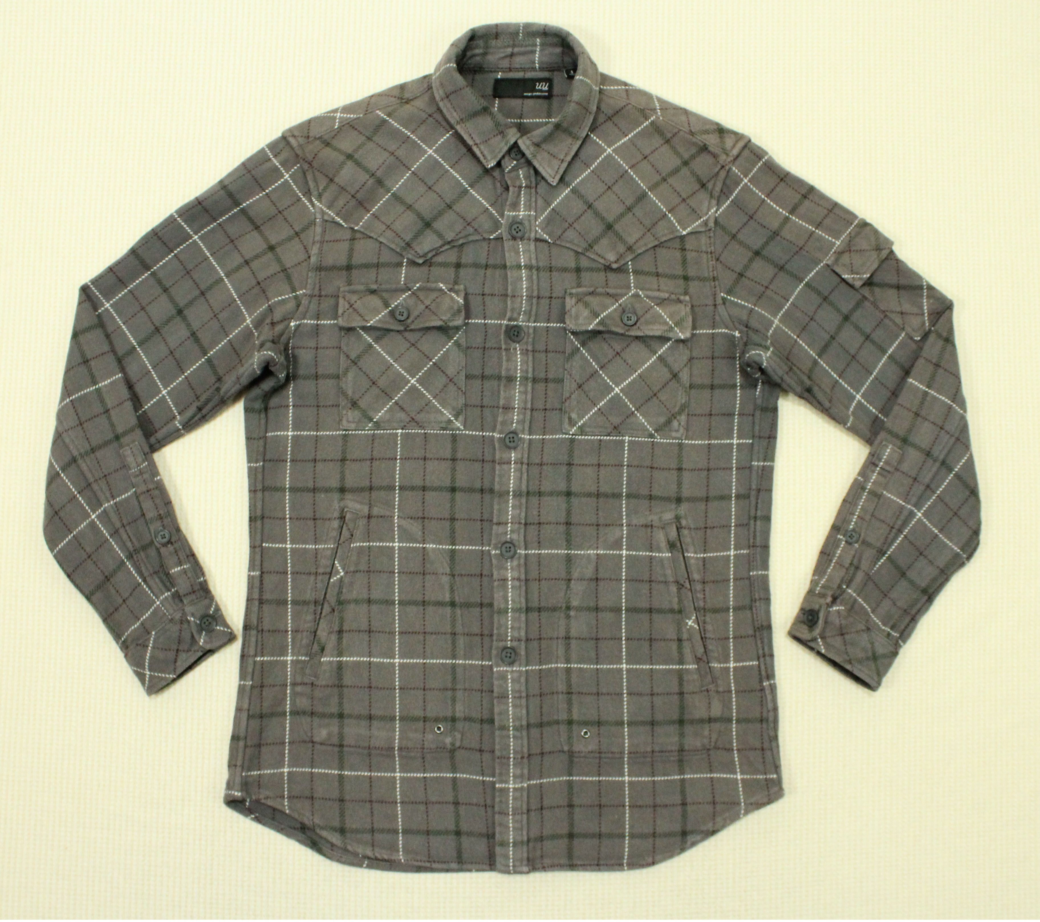 Undercover × Uniqlo UNIQLO x UNDERCOVER Shirt Flannel Checkered Japan Size S Size US S / EU 44-46 / 1 - 7 Thumbnail
