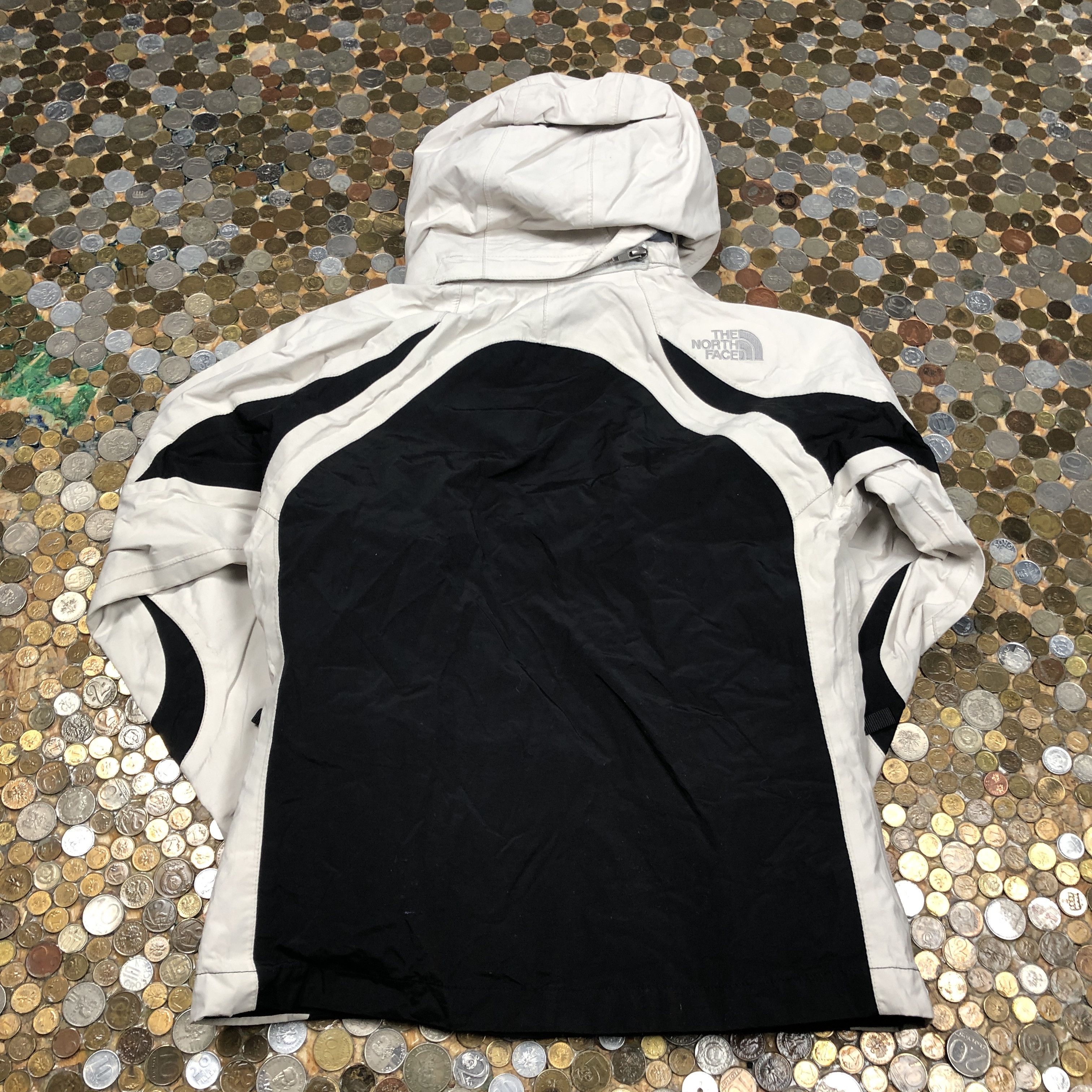 The North Face The North Face jacket Kids Size US XS / EU 42 / 0 - 2 Thumbnail