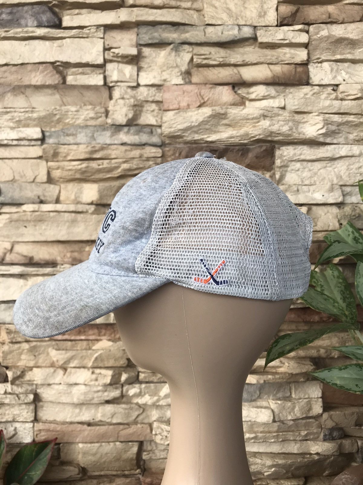 Vintage Nyc Ice Hockey Distressed Trucker Hat Size ONE SIZE - 4 Thumbnail