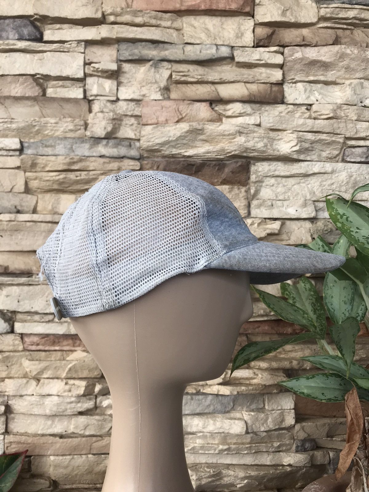 Vintage Nyc Ice Hockey Distressed Trucker Hat Size ONE SIZE - 3 Thumbnail