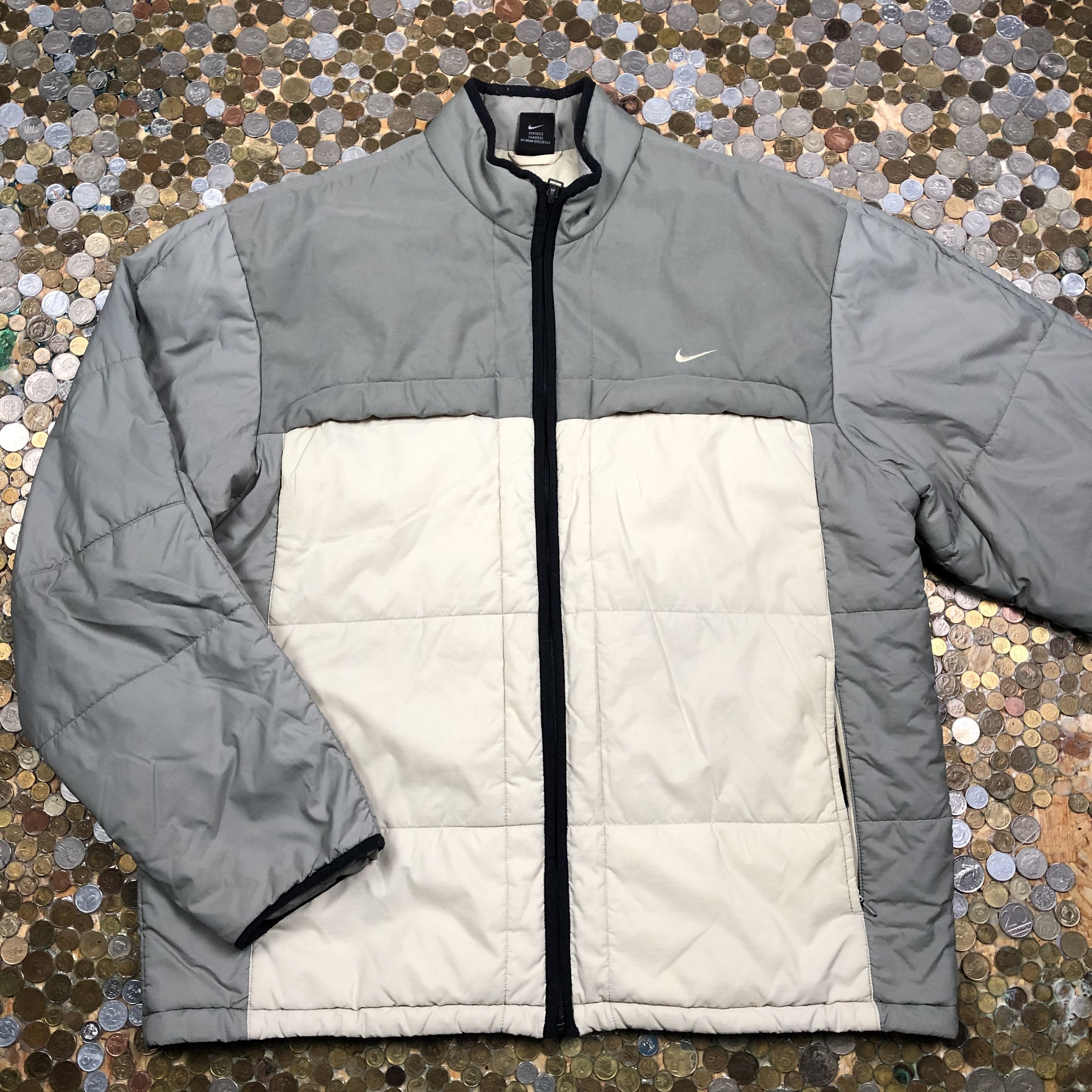 Nike Nike Vintage 90's puffer jacket Size US L / EU 52-54 / 3 - 1 Thumbnail