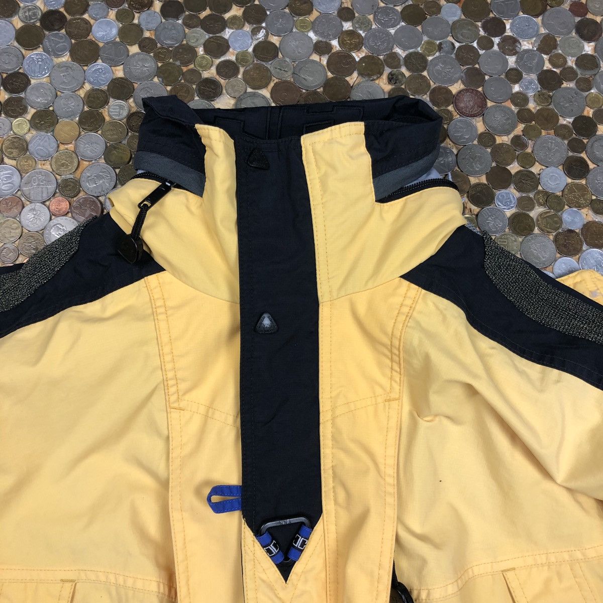 Helly Hansen × Vintage Helly Hansen Vintage light jacket Size US L / EU 52-54 / 3 - 2 Thumbnail