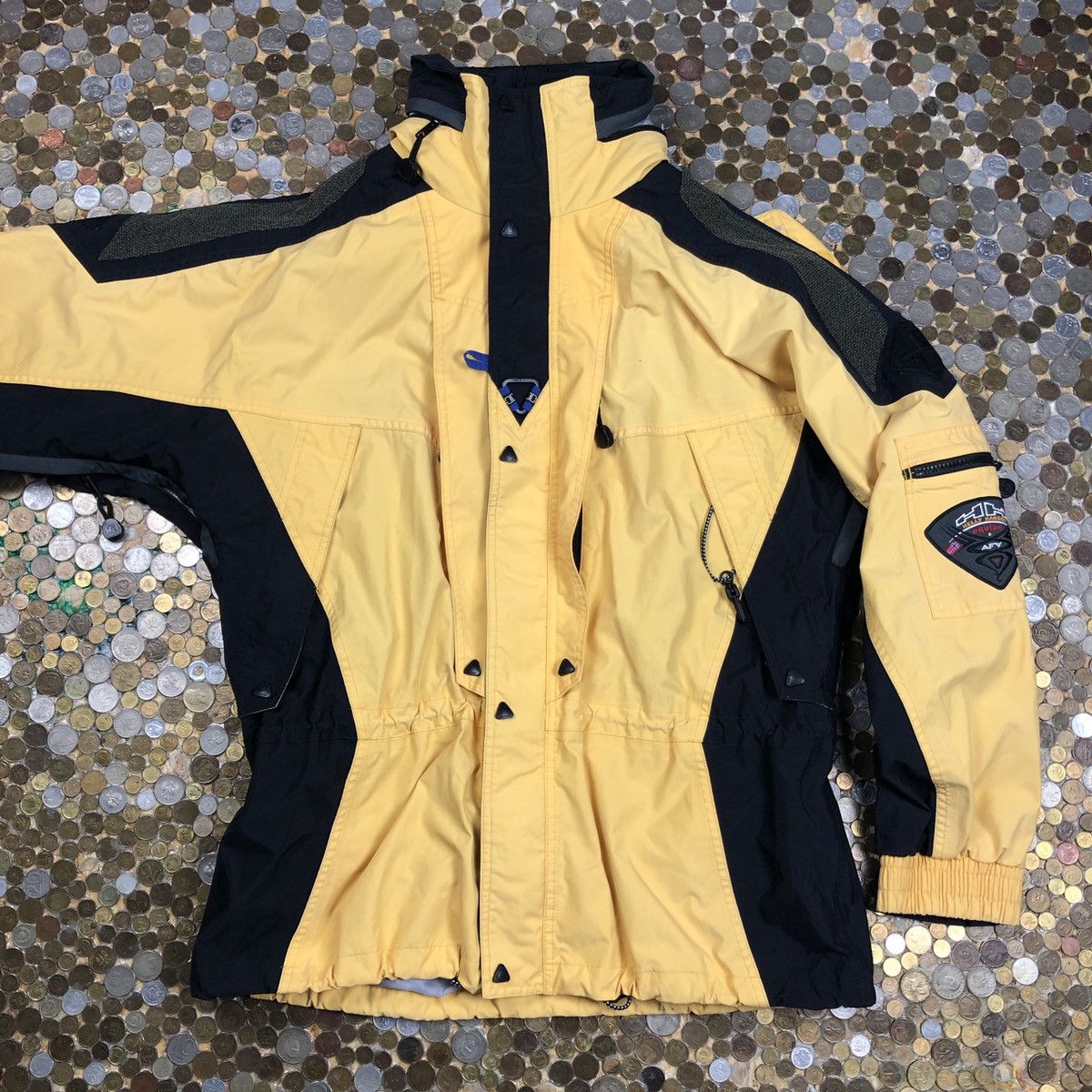 Helly Hansen × Vintage Helly Hansen Vintage light jacket Size US L / EU 52-54 / 3 - 1 Thumbnail