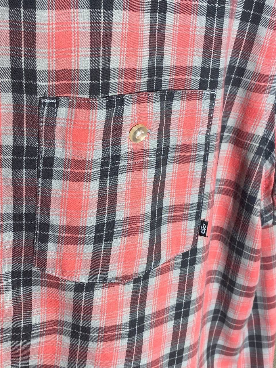 Nike Vintage Nike 6.0 Short Sleeve Check Flannel Shirt In Pink Size US XL / EU 56 / 4 - 2 Thumbnail