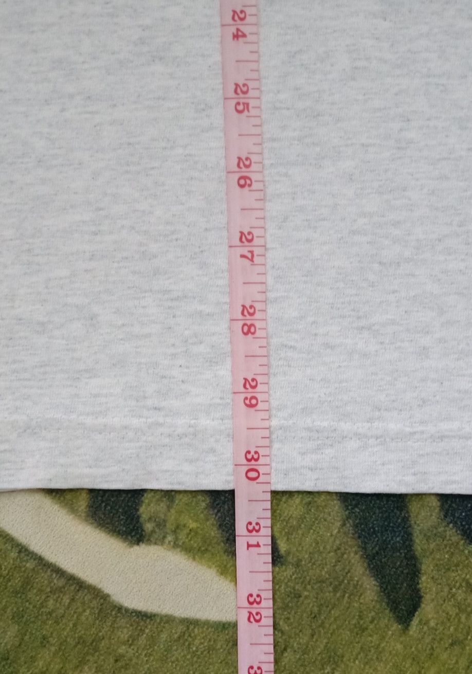 Vintage Vintage Put the hurt on 'em Football T-shirt Size US XL / EU 56 / 4 - 11 Thumbnail