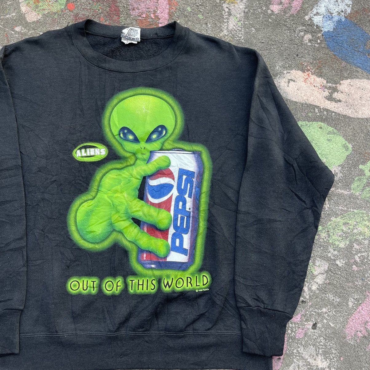 Alien Workshop × Streetwear × Vintage Vintage 90s Aliens X Pepsi | Grailed