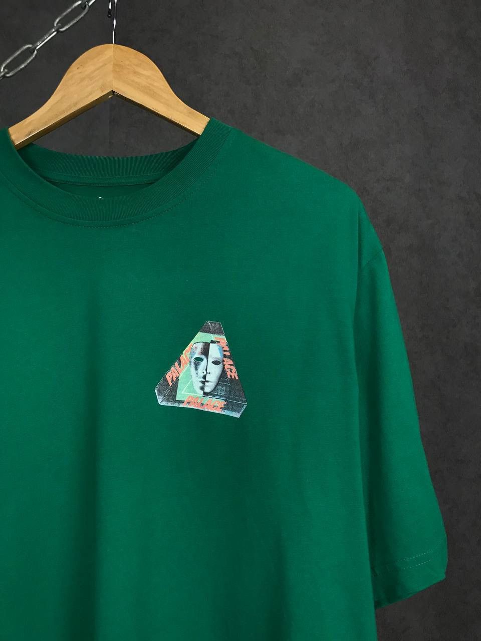 Palace Palace tri-bury overprinted tee Size US L / EU 52-54 / 3 - 4 Thumbnail
