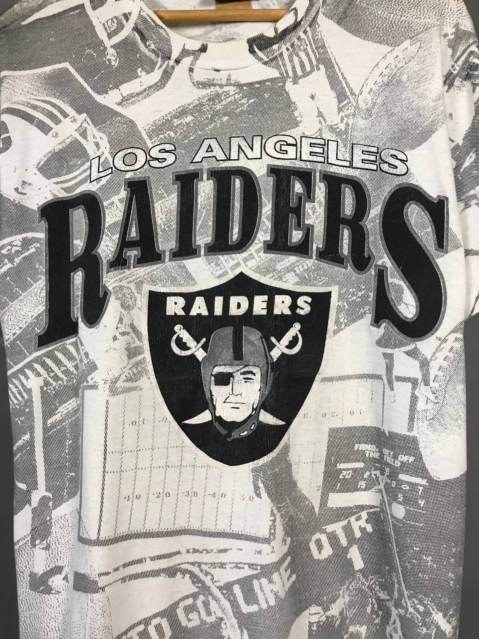 NFL × Vintage Los Angeles Raiders overprinted made in USA vintage tee Size US L / EU 52-54 / 3 - 3 Thumbnail