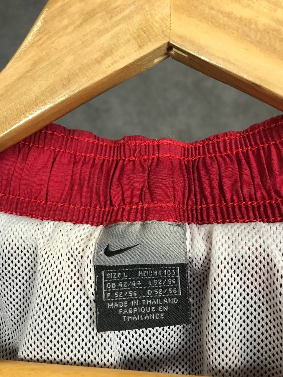 Nike × Vintage Nike big swoosh streetwear vintage shorts Size US 34 / EU 50 - 6 Thumbnail