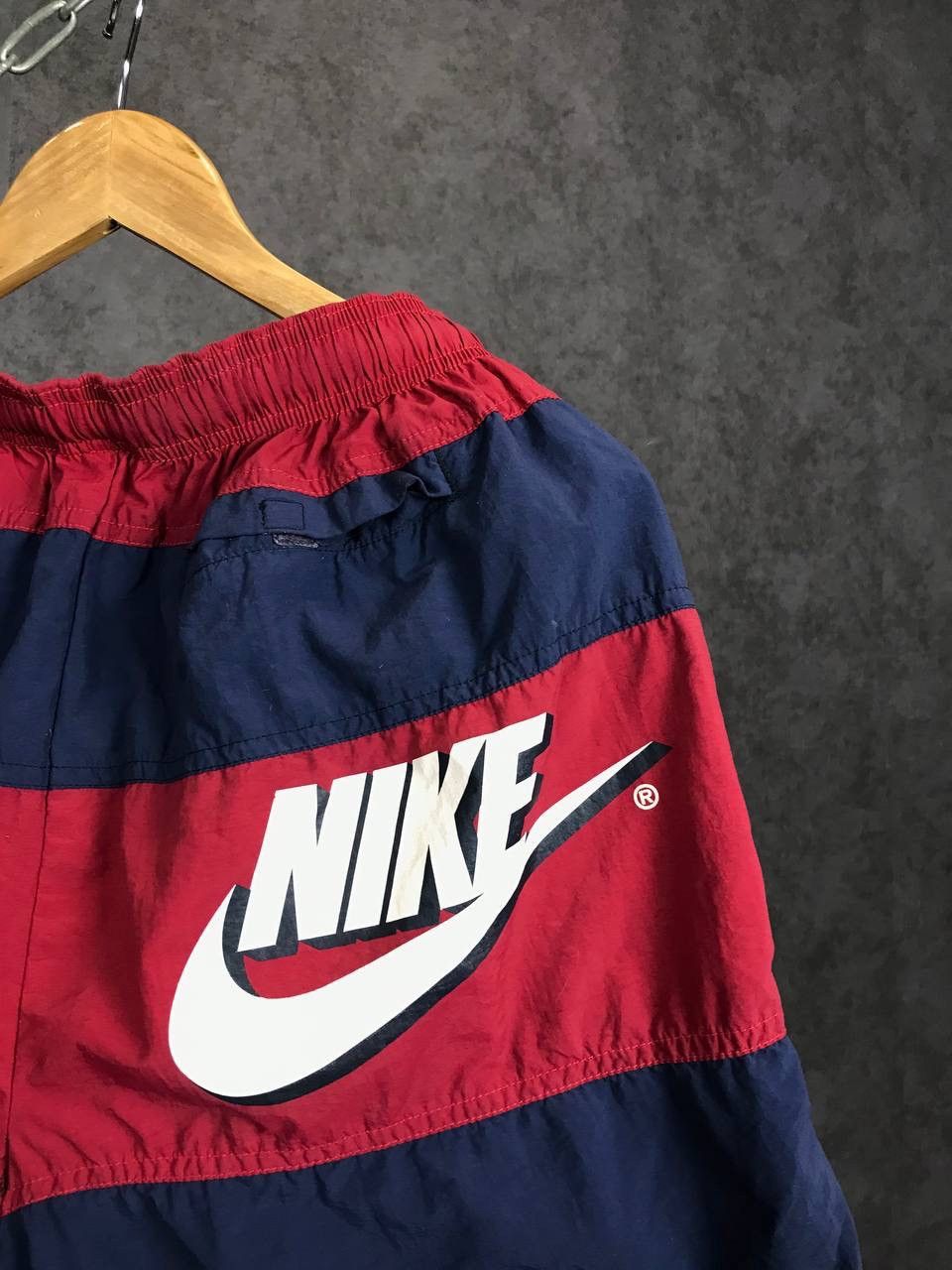Nike × Vintage Nike big swoosh streetwear vintage shorts Size US 34 / EU 50 - 2 Thumbnail