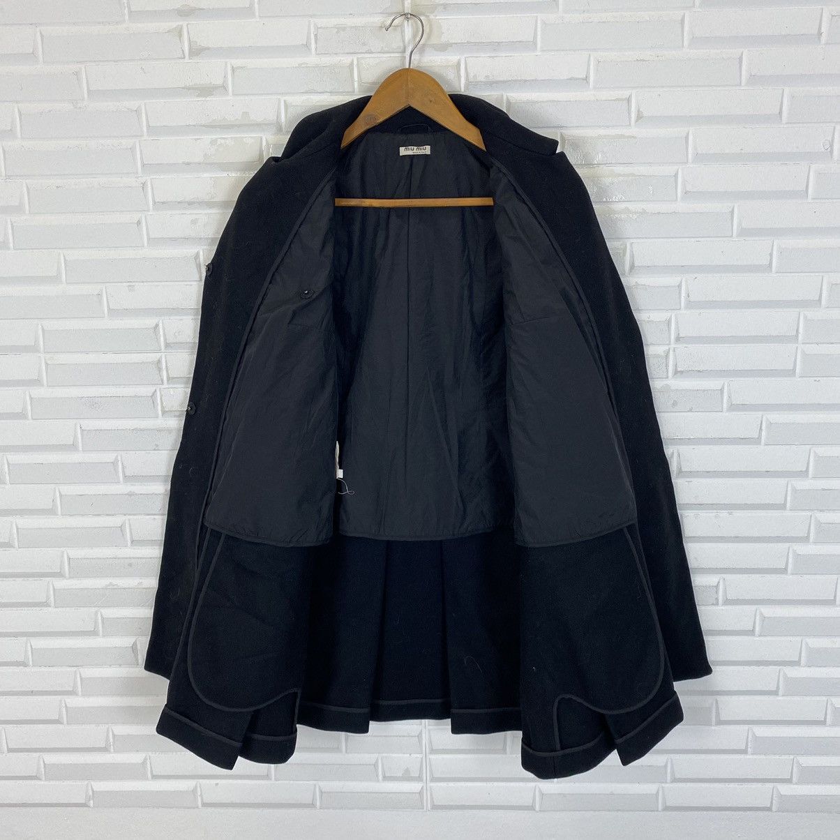 Miu Miu ✨Miu Miu wool black coat size 40 Made in Italy Size M / US 6-8 / IT 42-44 - 12 Thumbnail