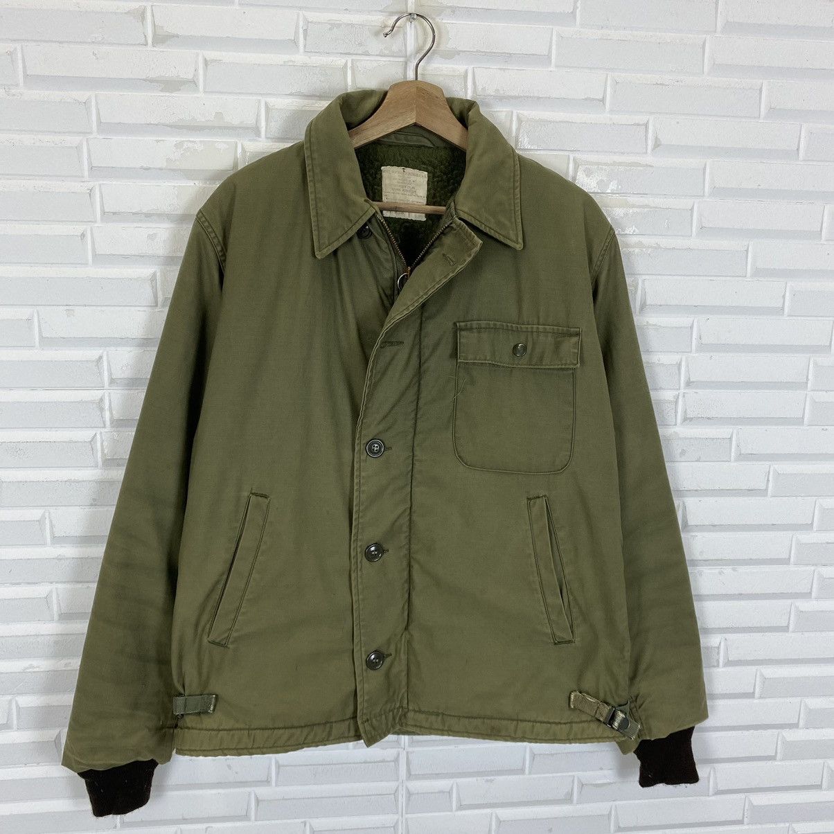 Vintage ✨Vintage Cold Weather A-2 Military jacket Size US M / EU 48-50 / 2 - 3 Thumbnail