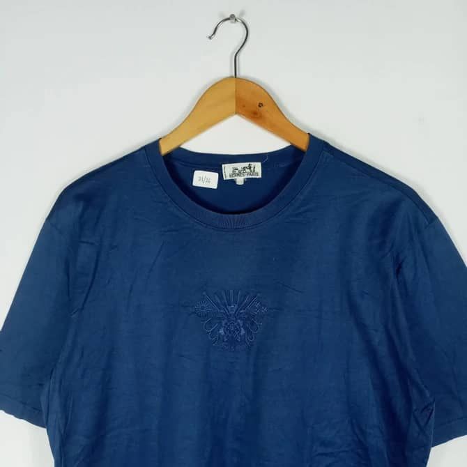 Hermes ❤️Authentic❤️Vintage Hermes OG Embroidered Logo Tee Size US M / EU 48-50 / 2 - 2 Thumbnail