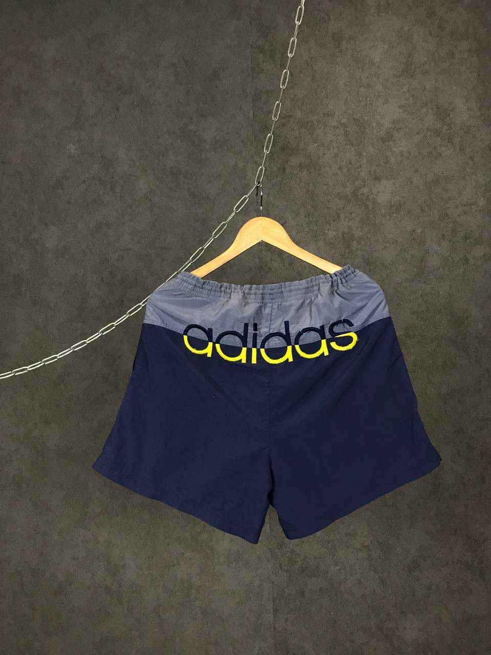 Adidas × Vintage Adidas vintage streetwear big logo shorts Size US 32 / EU 48 - 1 Thumbnail