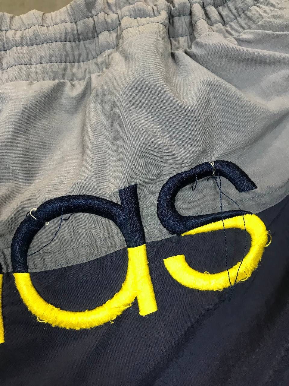 Adidas × Vintage Adidas vintage streetwear big logo shorts Size US 32 / EU 48 - 7 Thumbnail